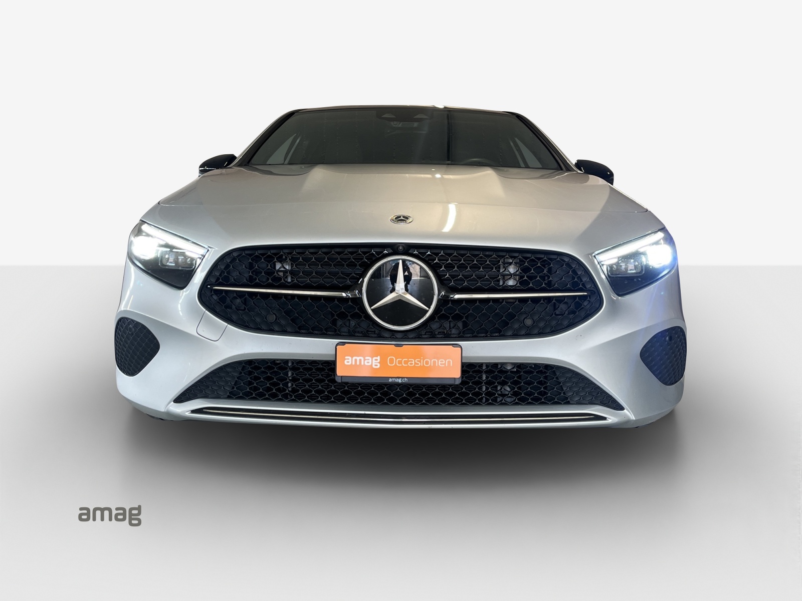 MERCEDES-BENZ A 180 7G-DCT-image-6