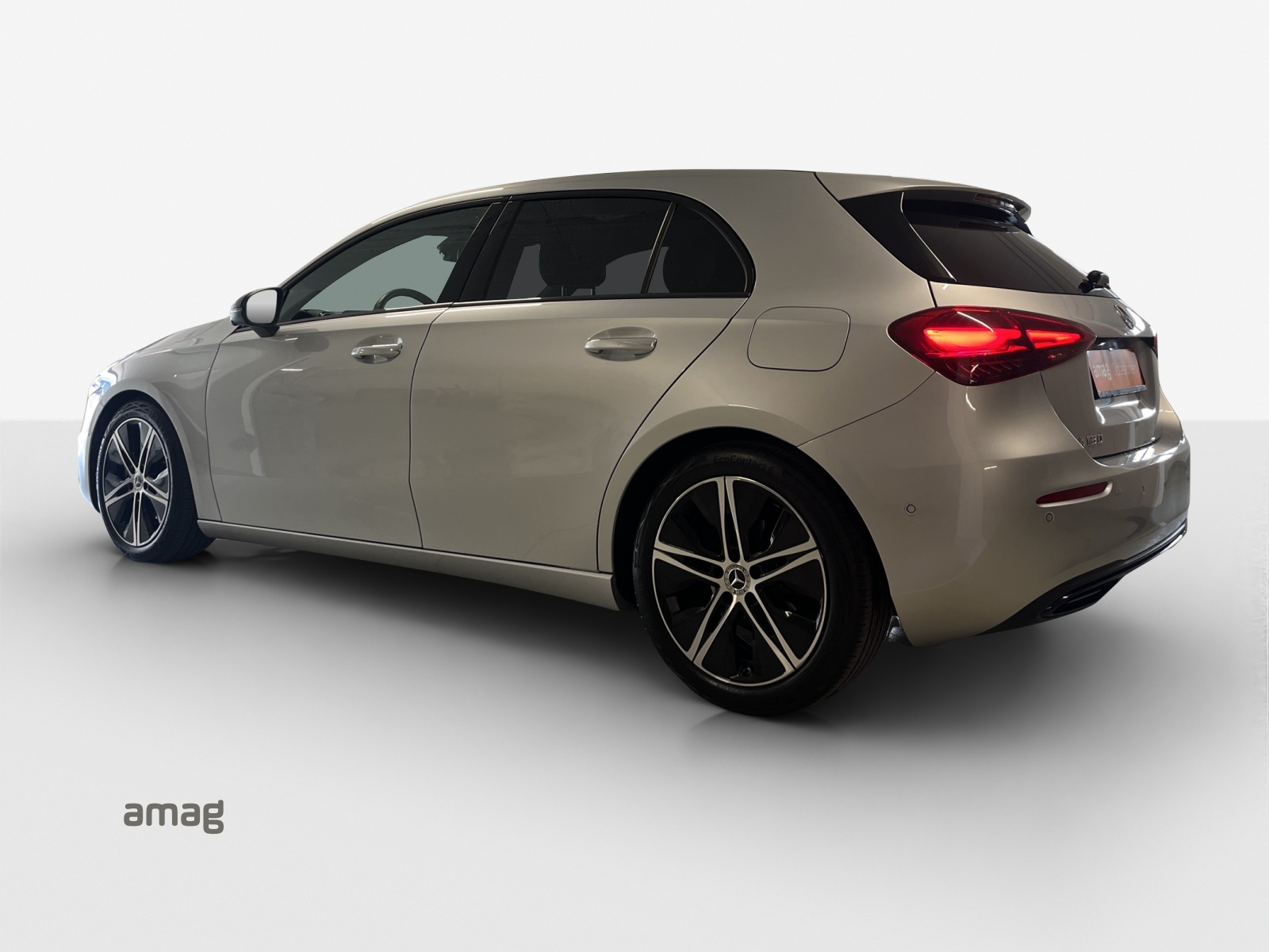MERCEDES-BENZ A 180 7G-DCT-image-2