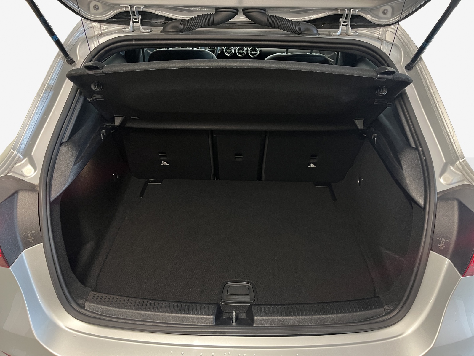 MERCEDES-BENZ A 180 7G-DCT-image-12