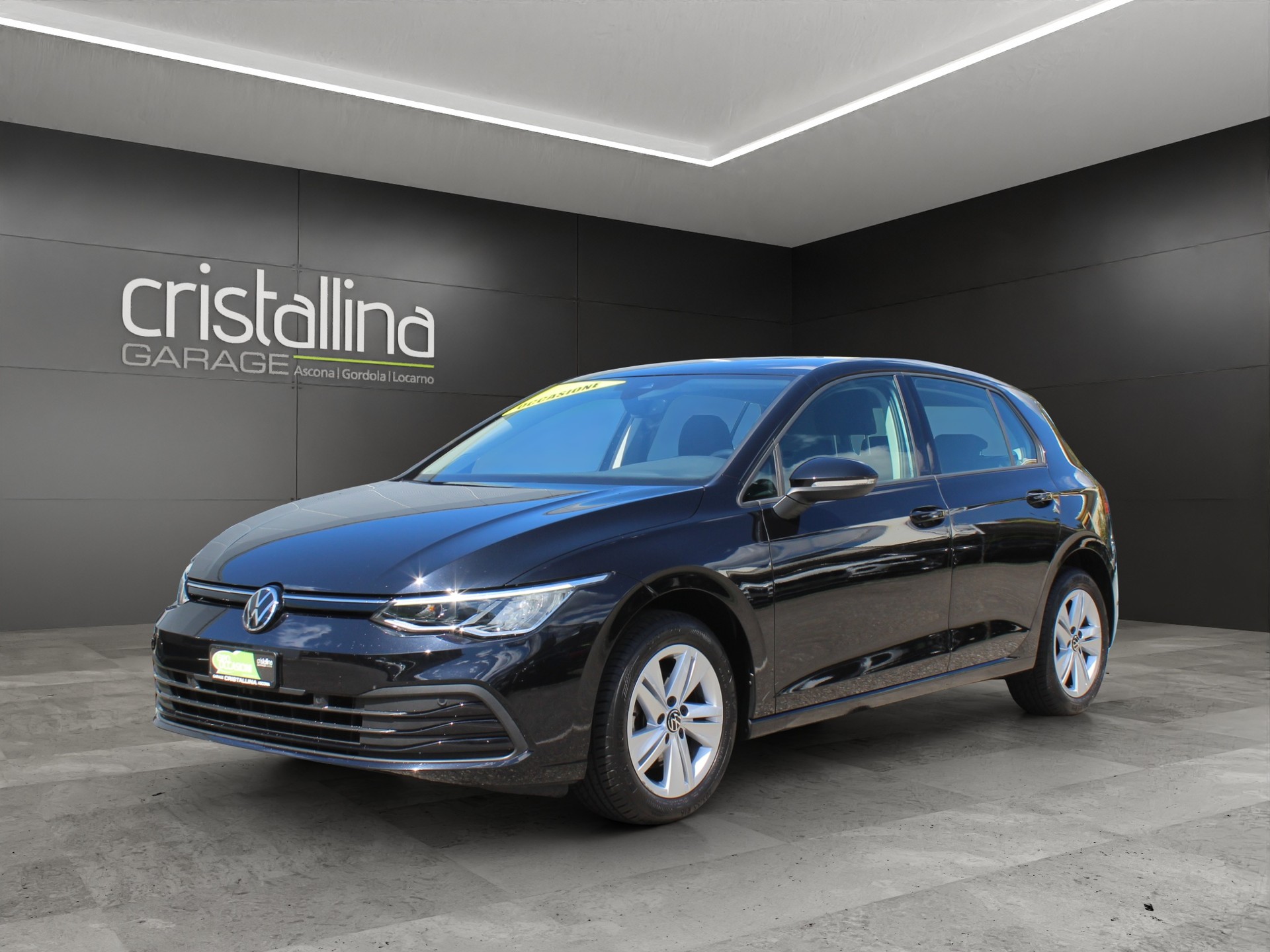 VW Golf VIII 1.0 TSI Life DSG-image-0