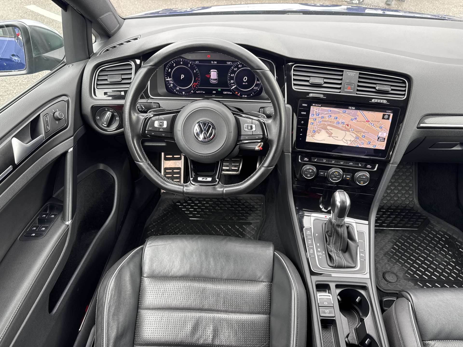 VW Golf 2.0 TSi R 4Motion 310PS DSG-Automat-image-4