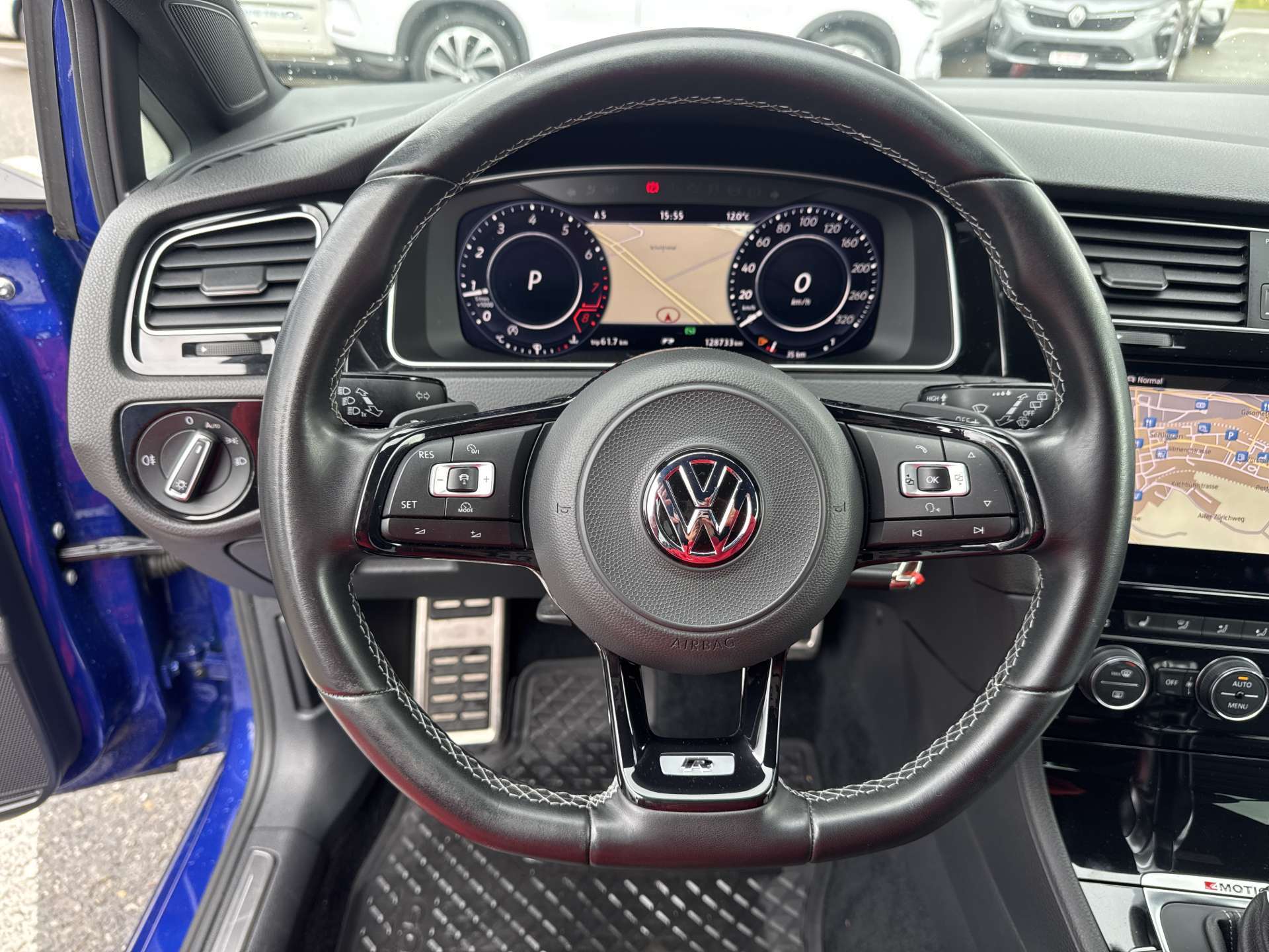 VW Golf 2.0 TSi R 4Motion 310PS DSG-Automat-image-15