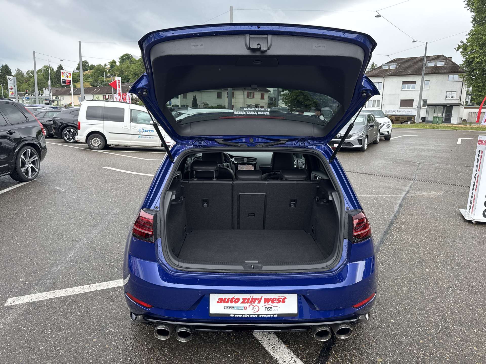 VW Golf 2.0 TSi R 4Motion 310PS DSG-Automat-image-7