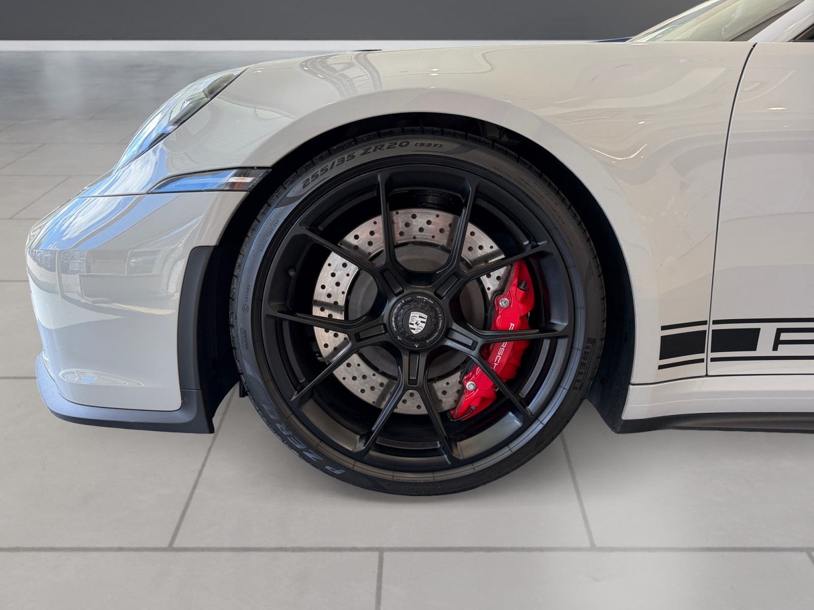 PORSCHE 911 GT3 Touring PDK-image-9