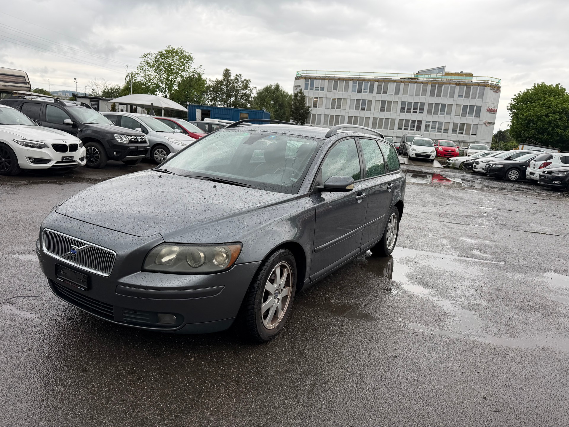 VOLVO V50 2.0D Summum-image-2