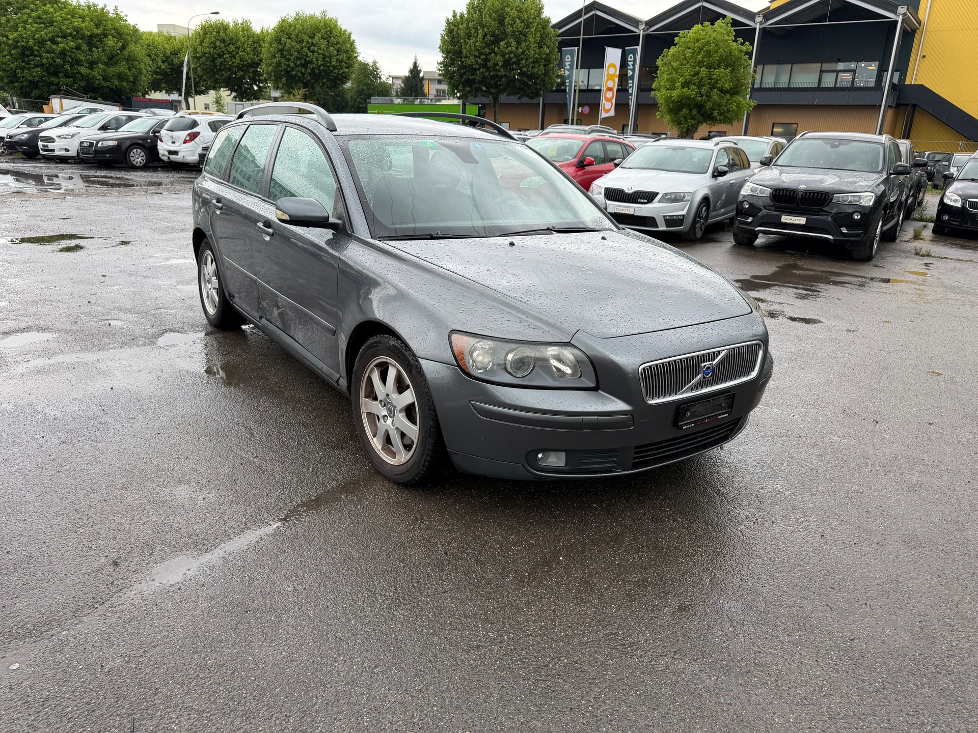 VOLVO V50 2.0D Summum-image-0