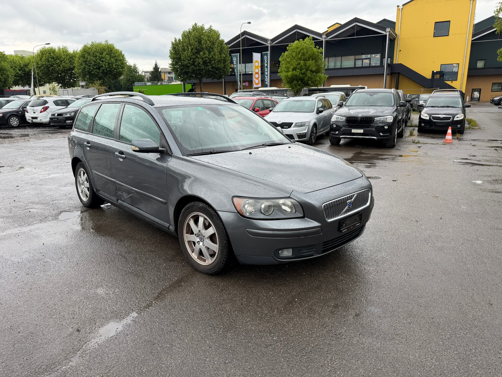 VOLVO V50 2.0D Summum-image-3