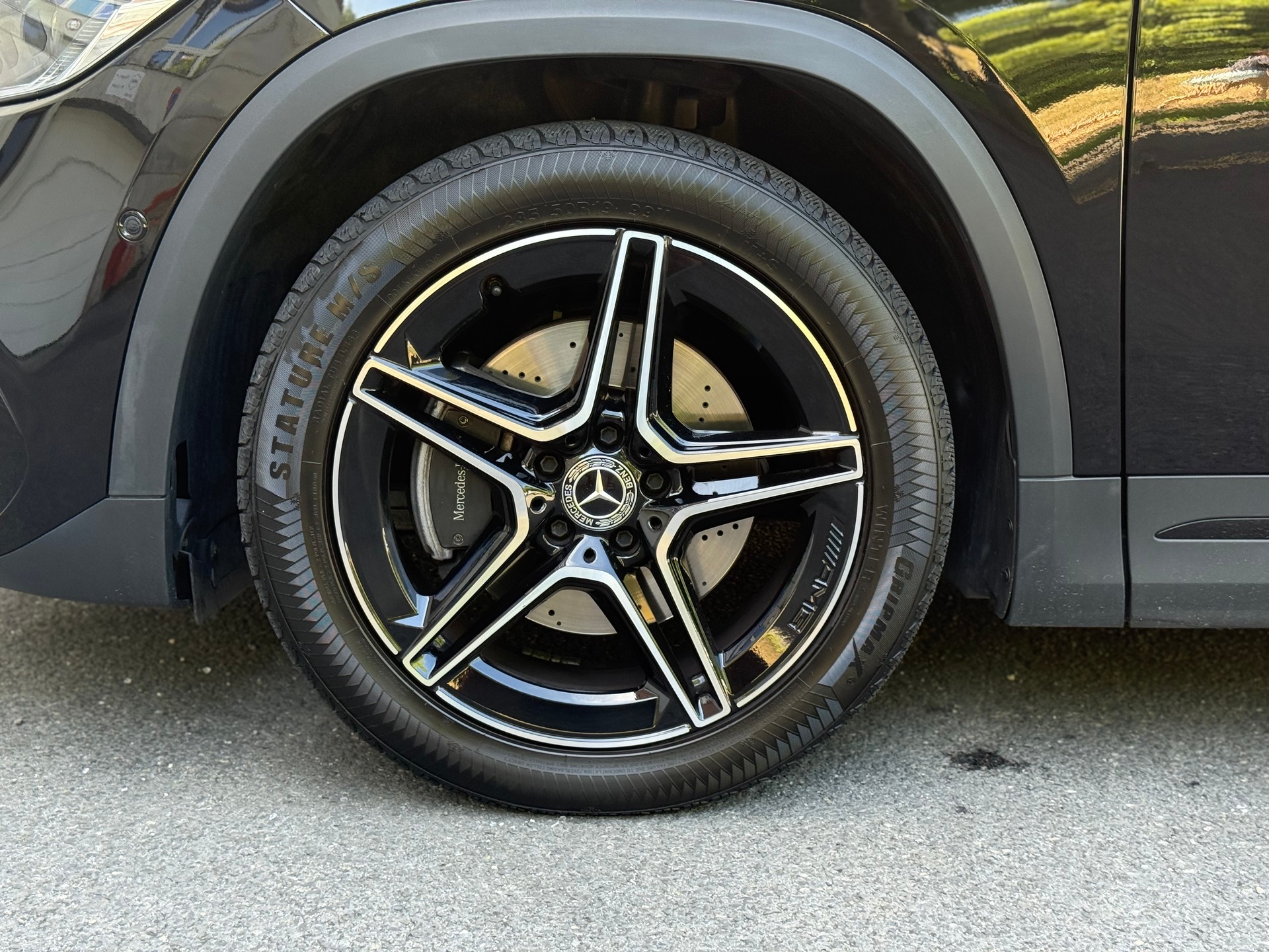 MERCEDES-BENZ GLA 220d 4Matic AMG Line 8G-DCT-image-12
