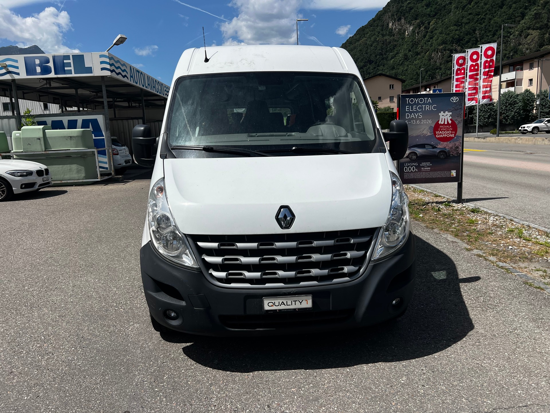 RENAULT Master T39 2.3dCi Minibus 14 L3H2-image-2