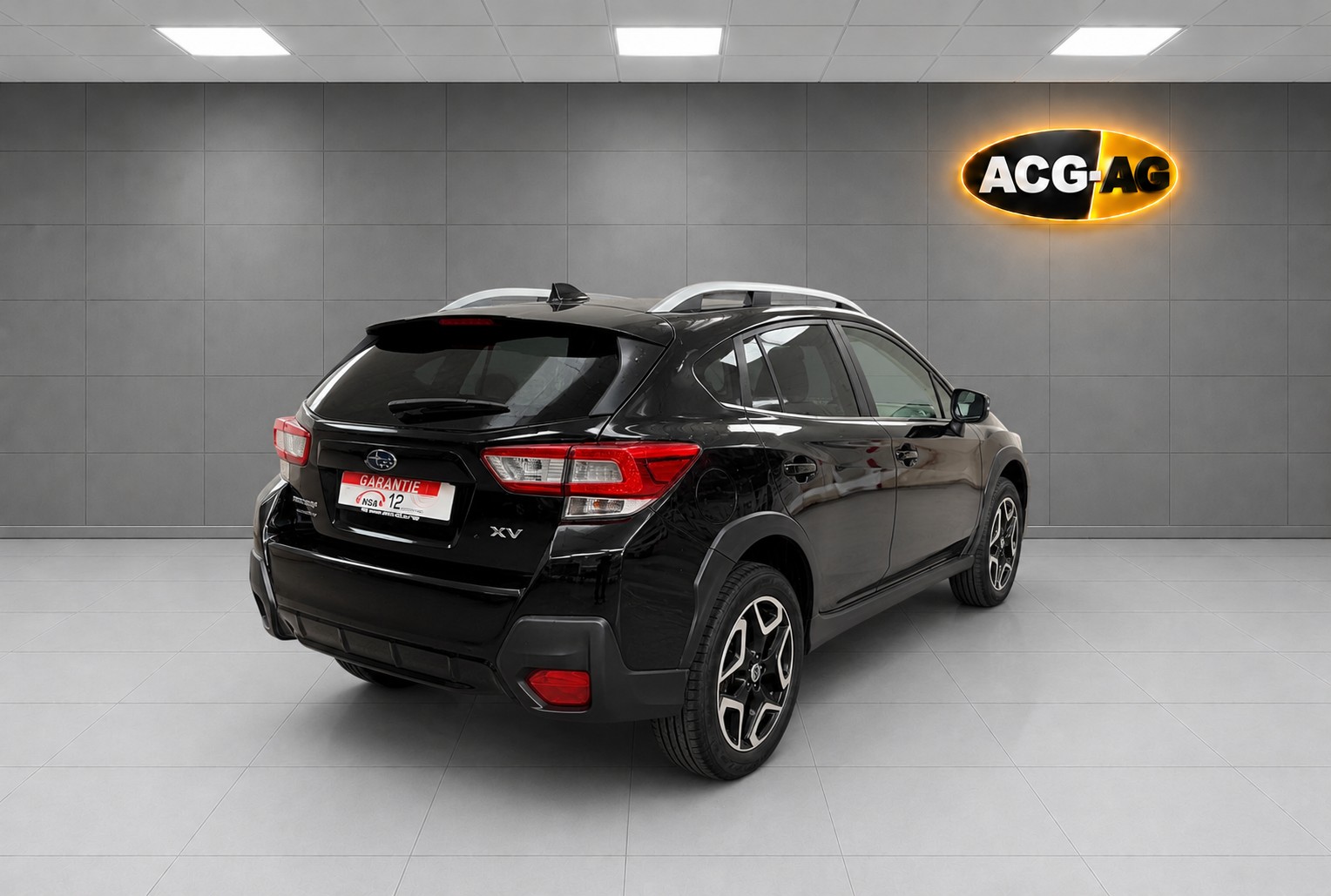 SUBARU XV 2.0 Swiss Plus AWD Lineartronic ** Teil-Leder ** Gr-Navi ** RF-Kamera ** Totwinkel-Assistent ** Frisch Ab MFK & Service **-image-3