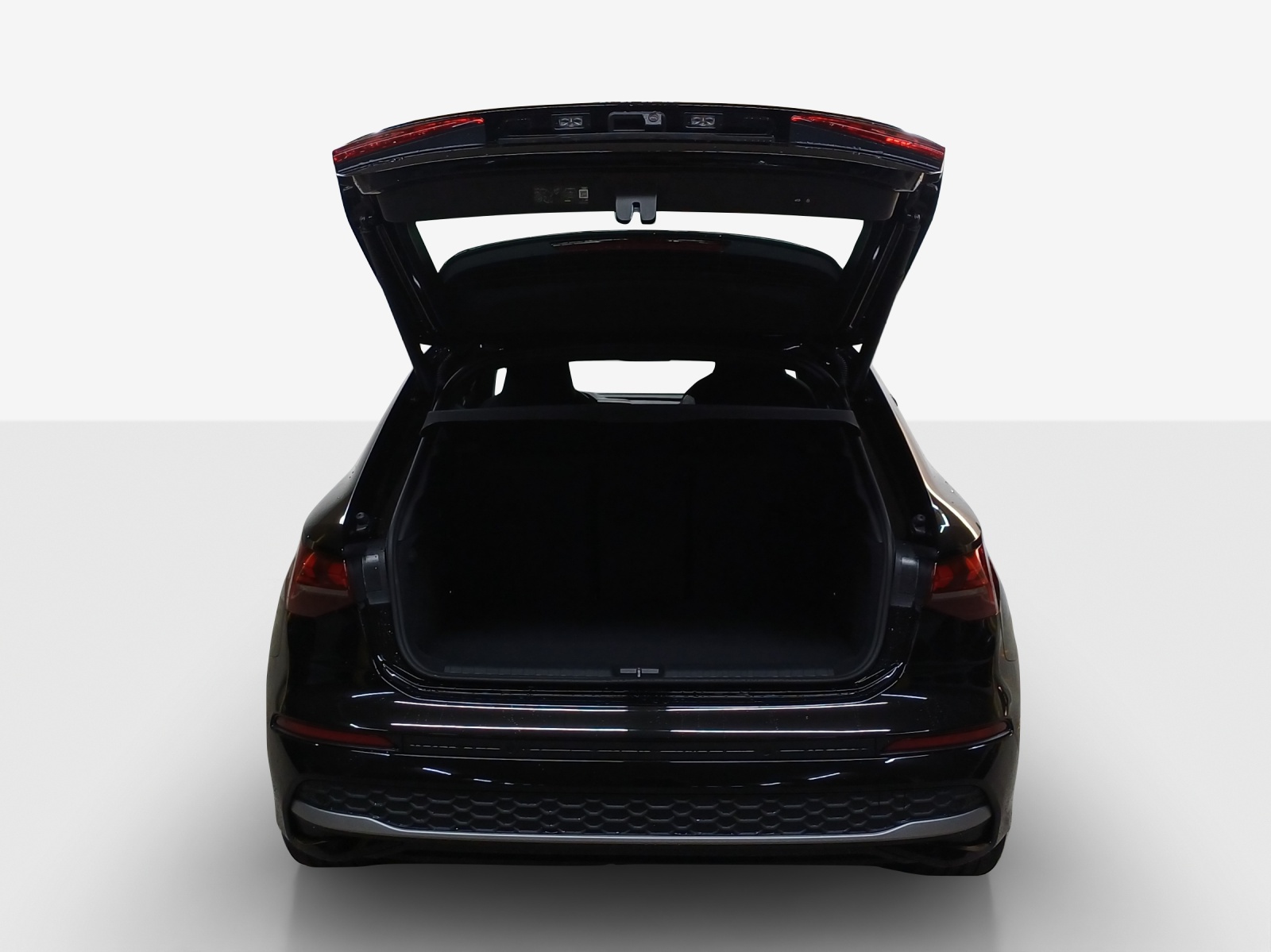 AUDI A3 Sportback TFSI 110 kW S tronic-image-12