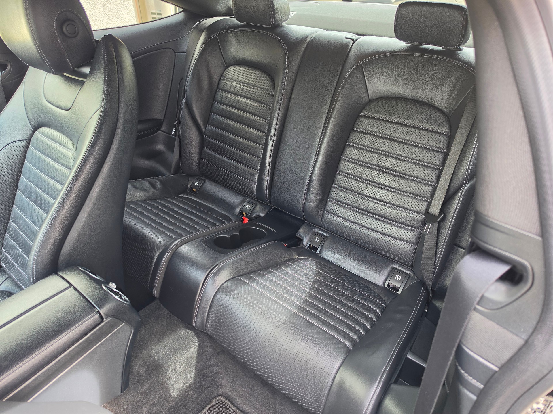 MERCEDES-BENZ C 43 AMG 4Matic 9G-tronic-image-12