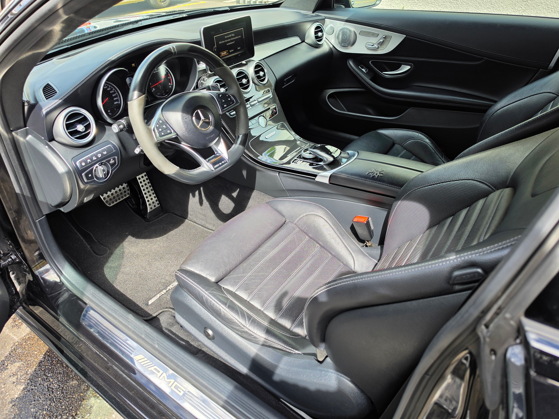 MERCEDES-BENZ C 43 AMG 4Matic 9G-tronic-image-8