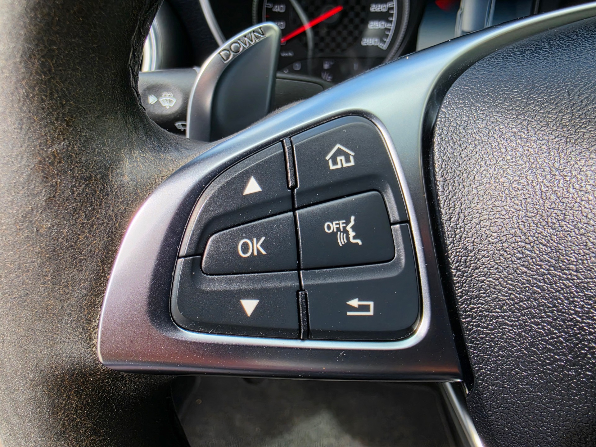 MERCEDES-BENZ C 43 AMG 4Matic 9G-tronic-image-23