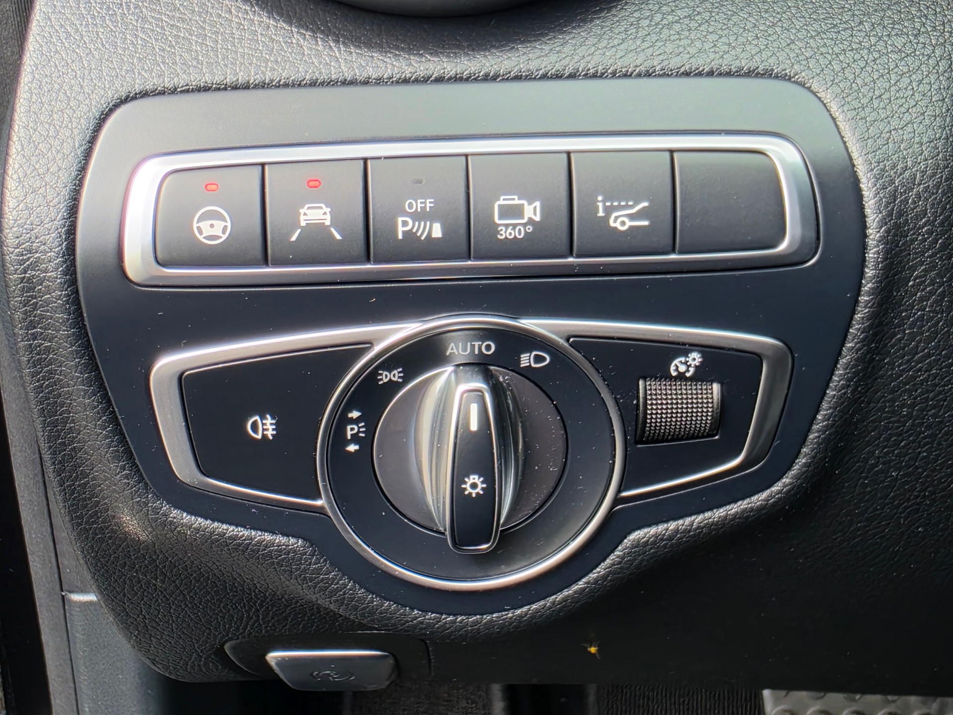 MERCEDES-BENZ C 43 AMG 4Matic 9G-tronic-image-26