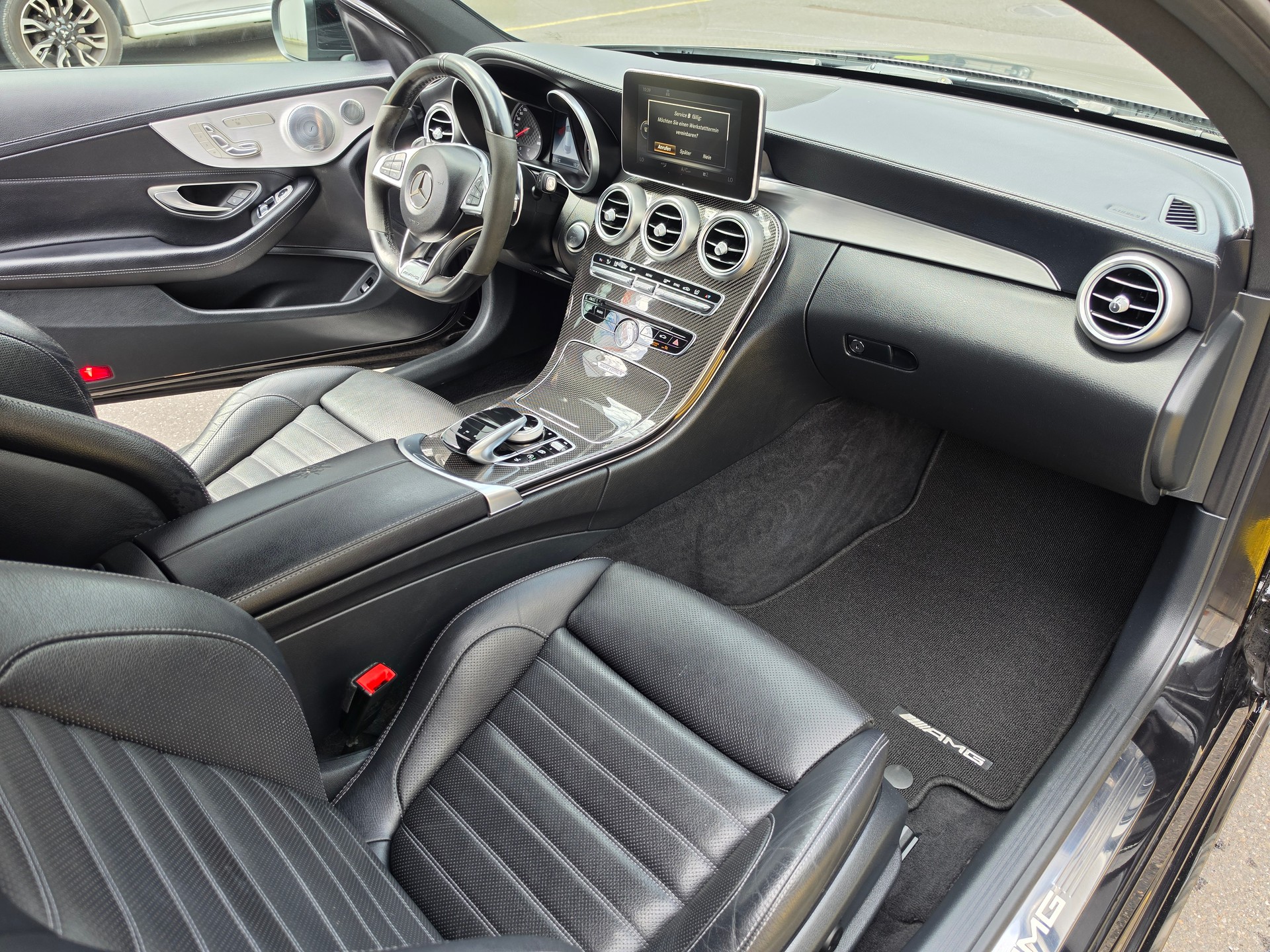 MERCEDES-BENZ C 43 AMG 4Matic 9G-tronic-image-16