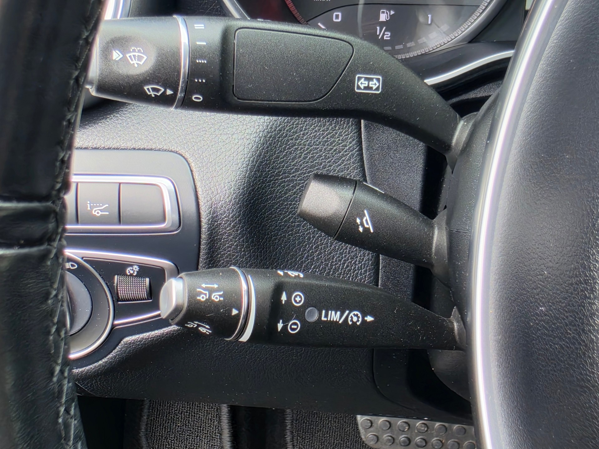 MERCEDES-BENZ C 43 AMG 4Matic 9G-tronic-image-25
