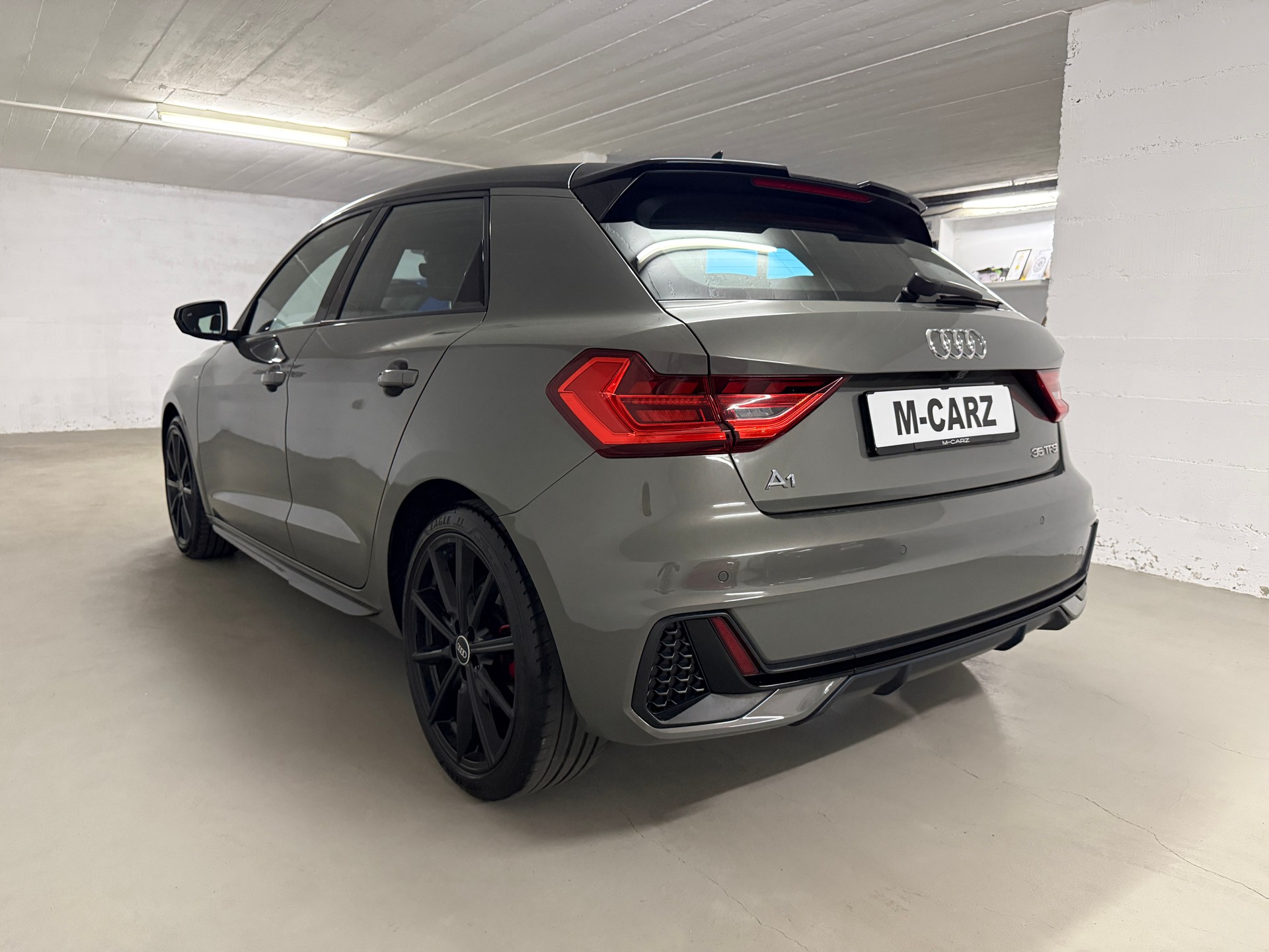 AUDI A1 Sportback 35 TFSI S Line S-tronic-image-1