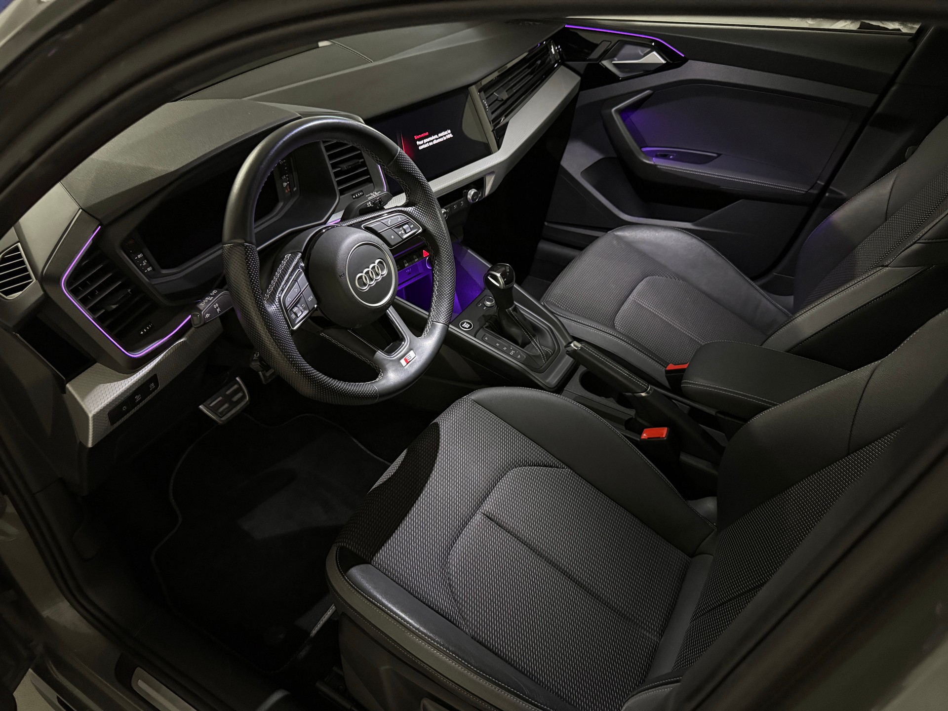 AUDI A1 Sportback 35 TFSI S Line S-tronic-image-5