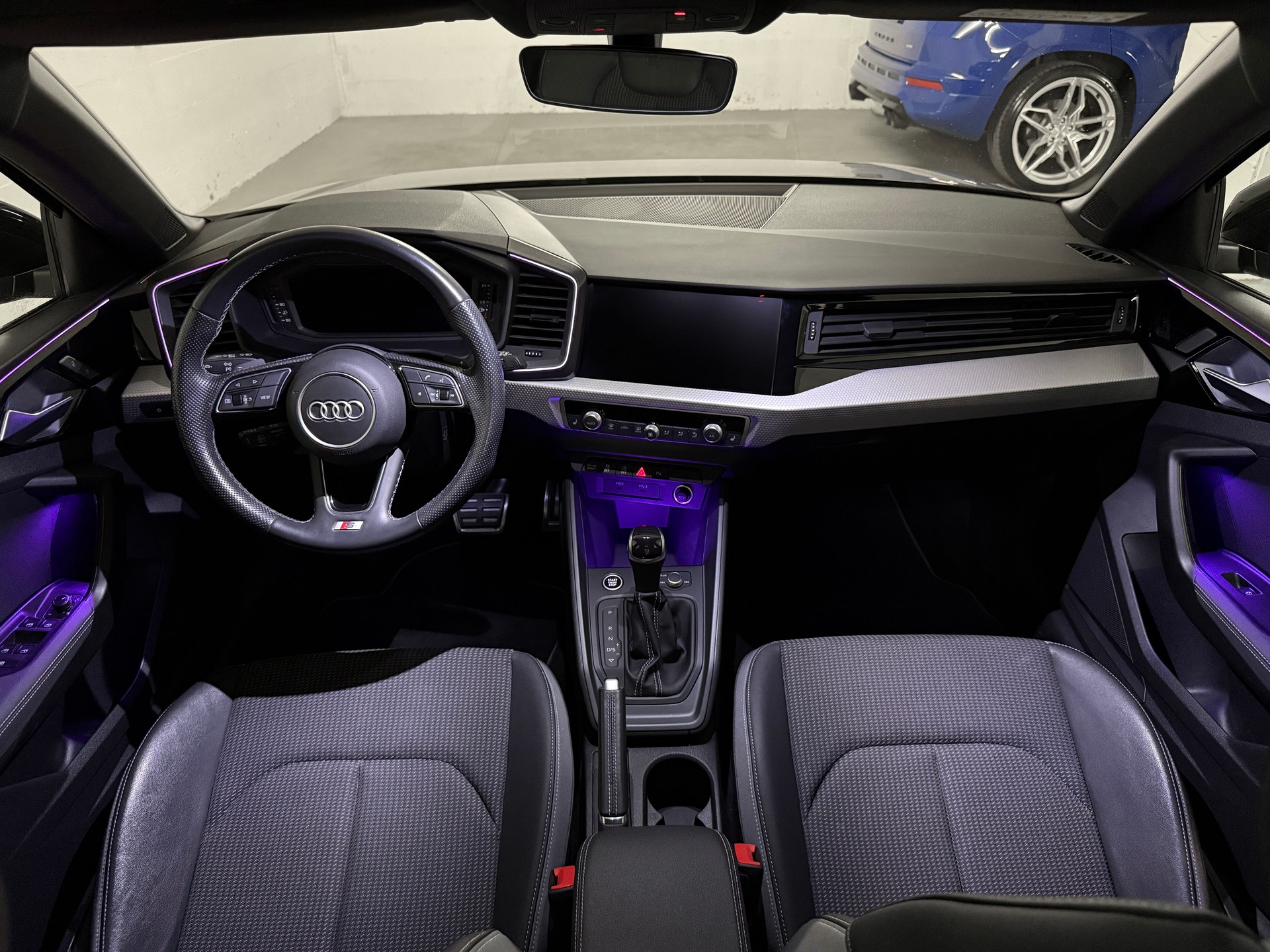 AUDI A1 Sportback 35 TFSI S Line S-tronic-image-10