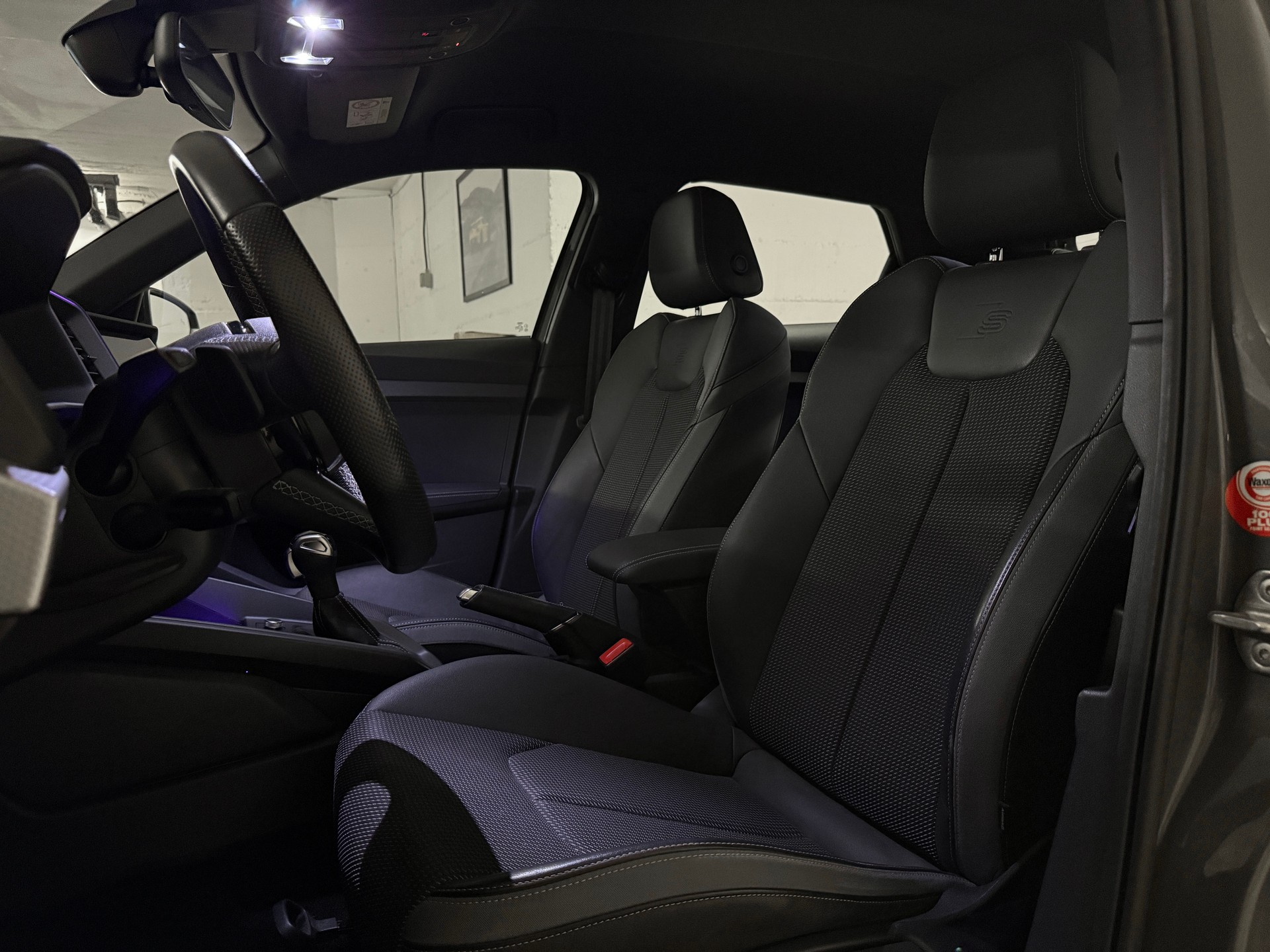 AUDI A1 Sportback 35 TFSI S Line S-tronic-image-6