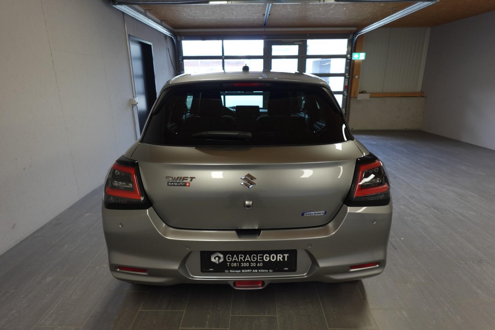 SUZUKI Swift 1.2 Sakura Top Hybrid 4x4-image-10