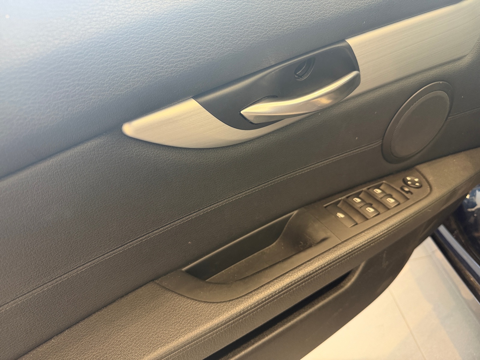 BMW Z4 sDrive35i DKG-image-15