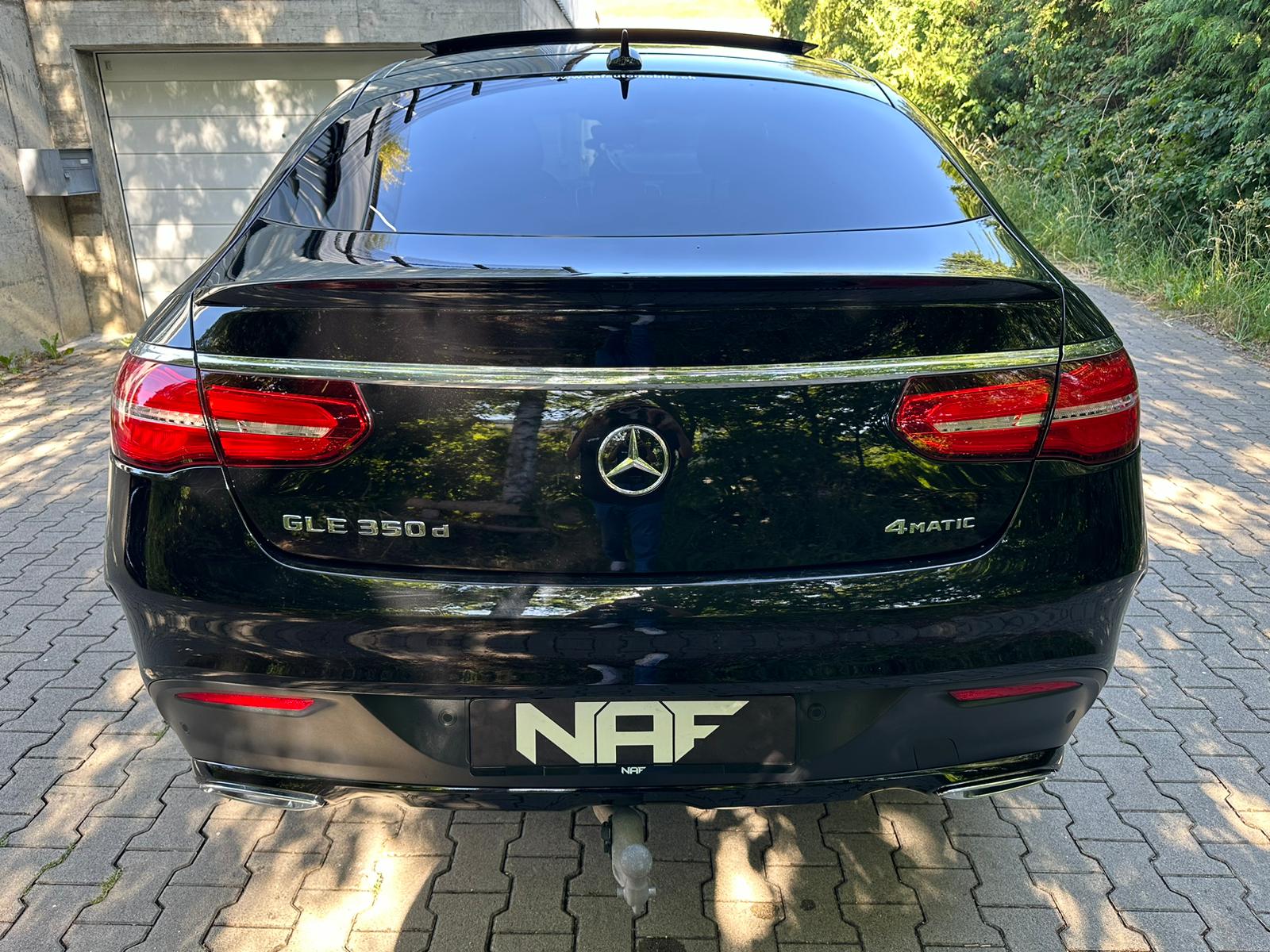 MERCEDES-BENZ GLE Coupé 350 d 4Matic 9G-Tronic-image-4