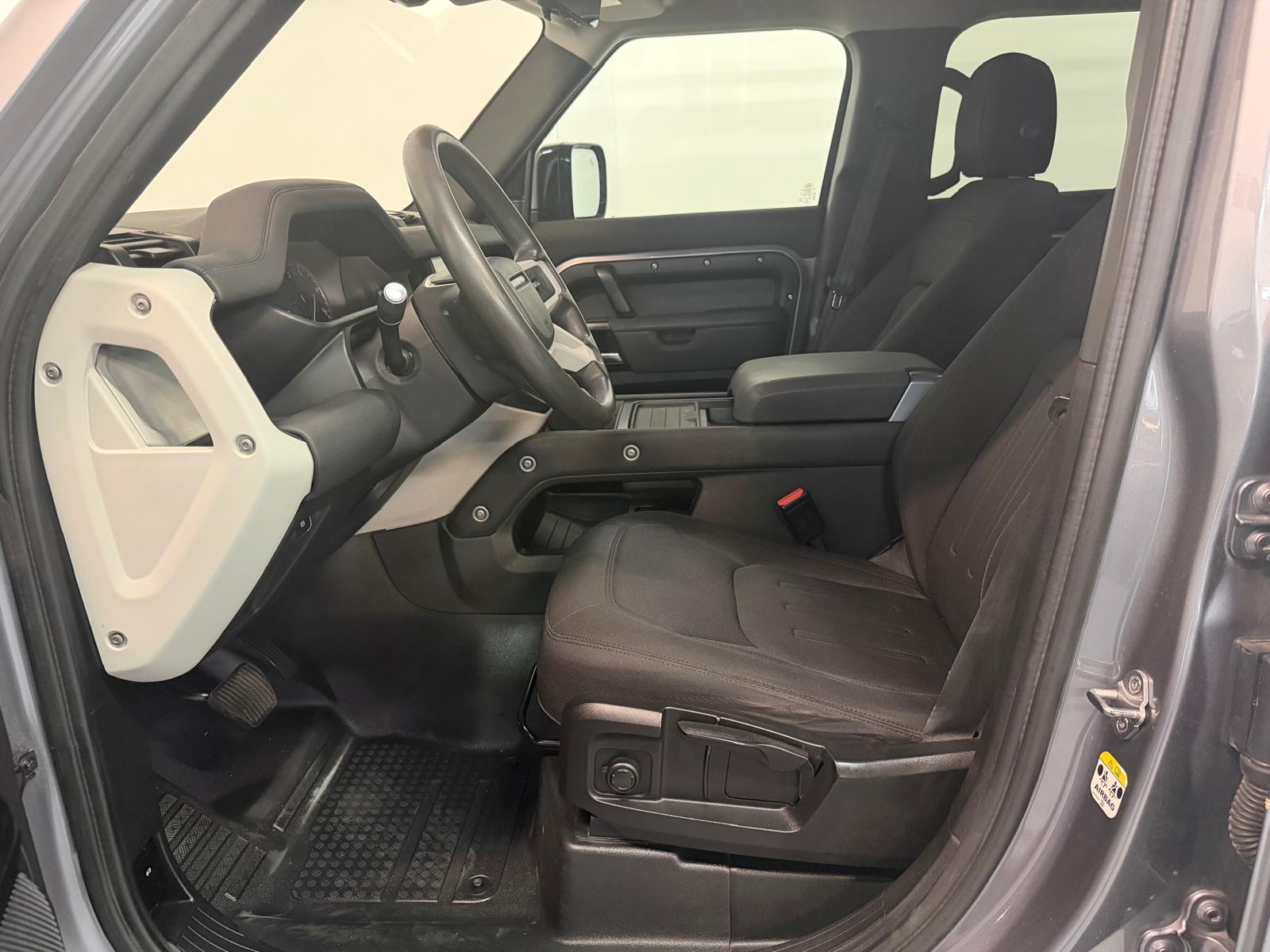 LAND ROVER Defender 110 D240 SD4 HSE AT8-image-14