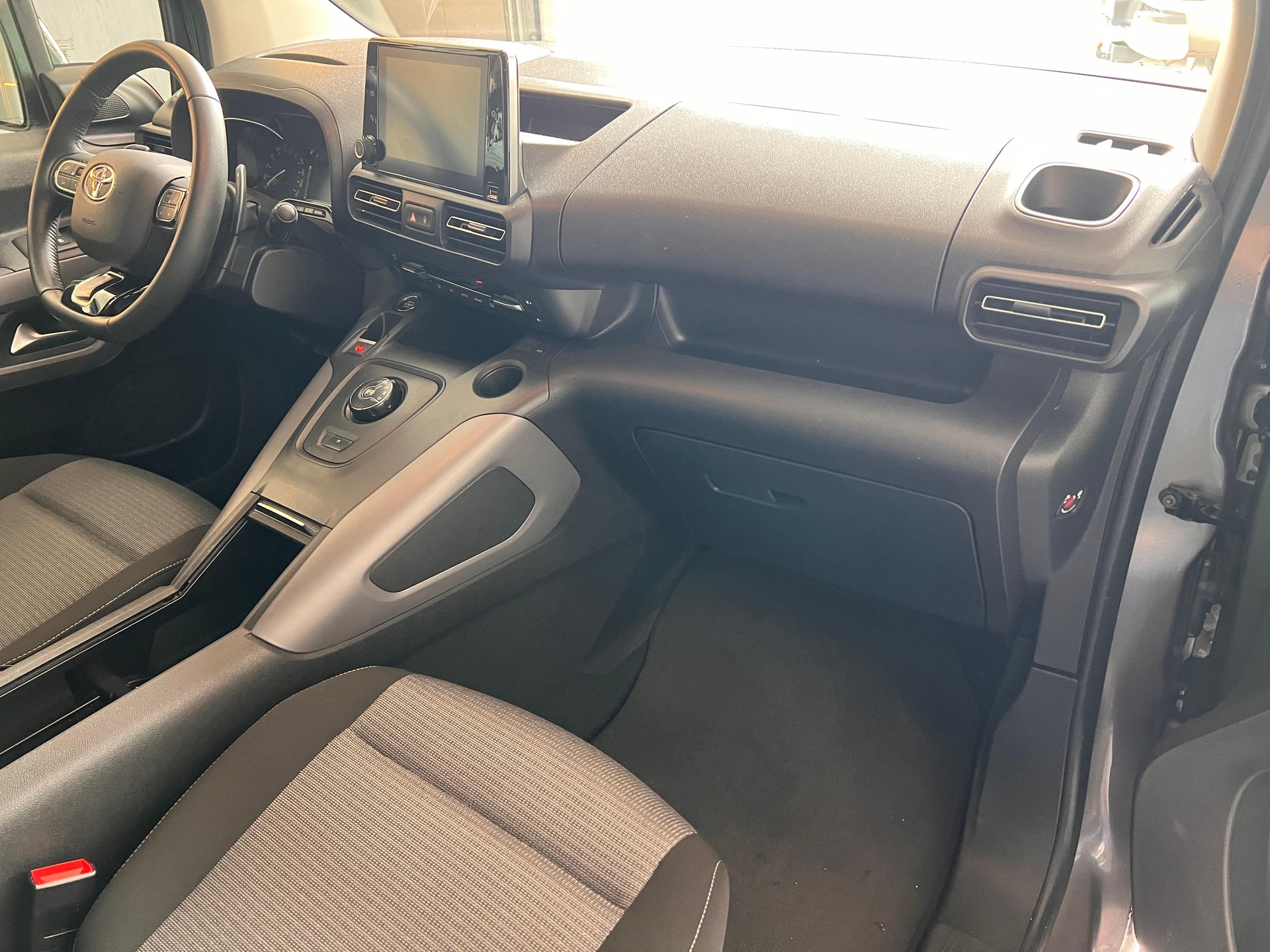 TOYOTA Proace City Verso L1 1.2 130 Trend-image-13