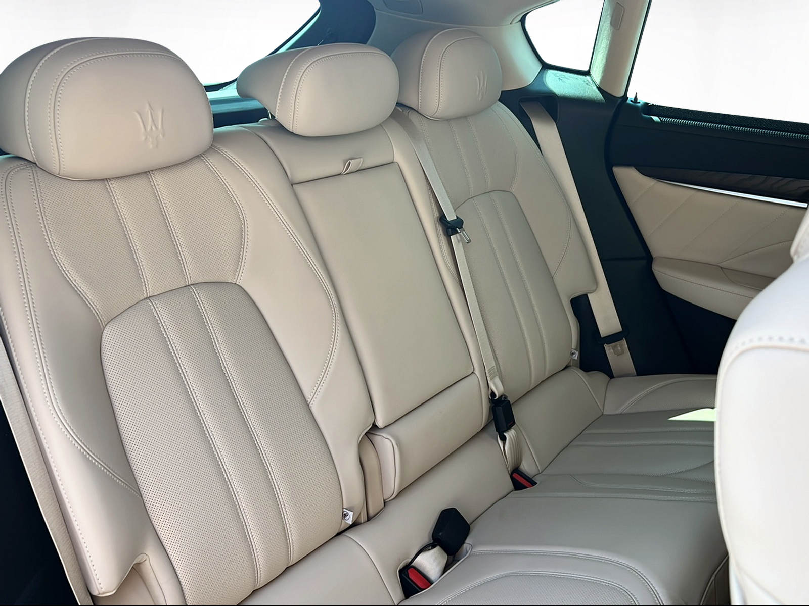 MASERATI Levante S 3.0 V6 Modena S Automatica-image-11