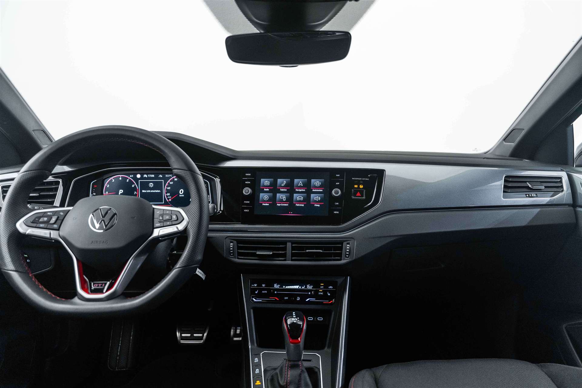 VW Polo 2.0 TSI GTI DSG 207PS-image-8