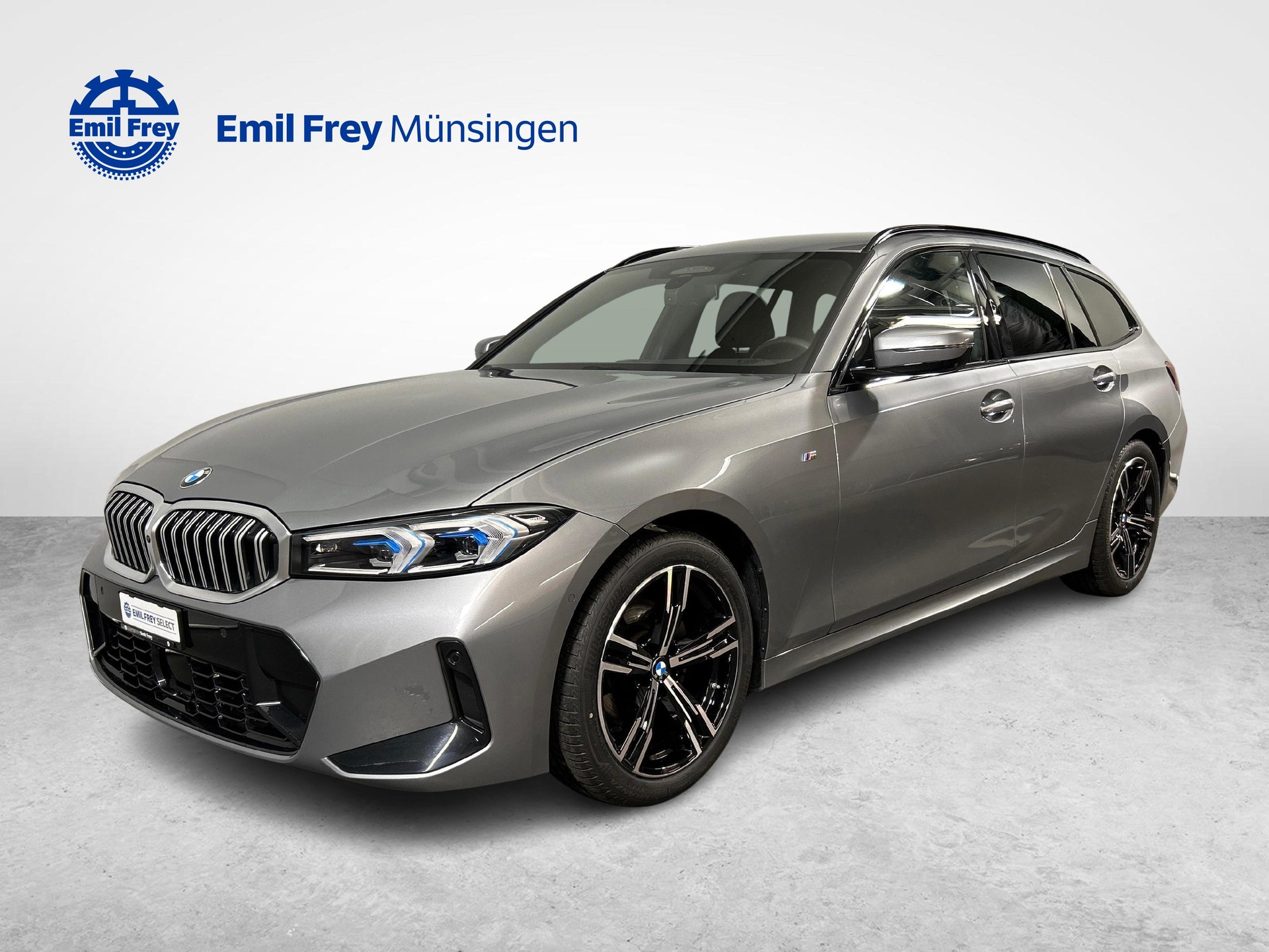 BMW 320d xDrive SAG Touring-image-1