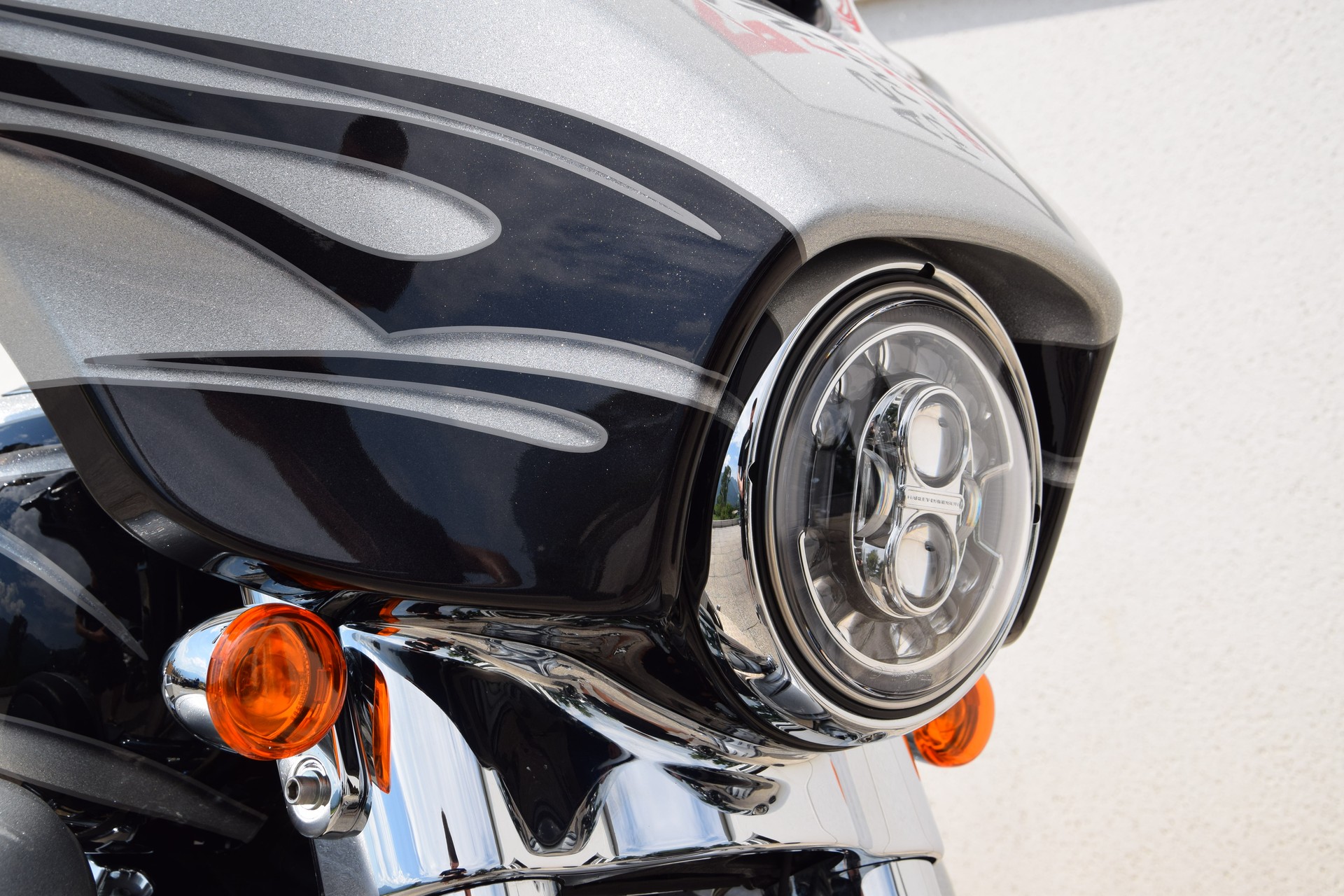 HARLEY-DAVIDSON FLHXSE Street Glide ABS CVO-image-12