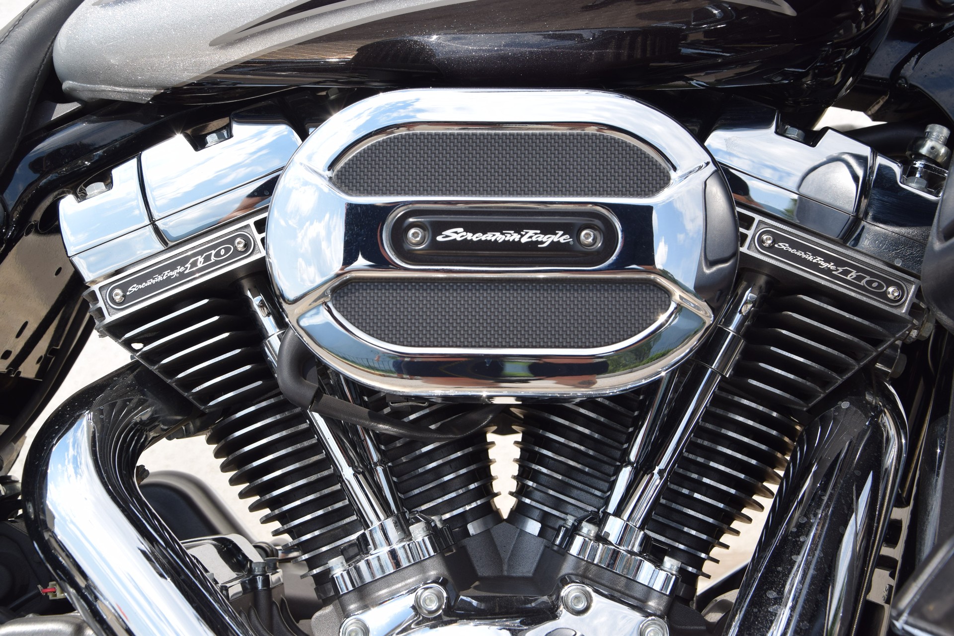 HARLEY-DAVIDSON FLHXSE Street Glide ABS CVO-image-13