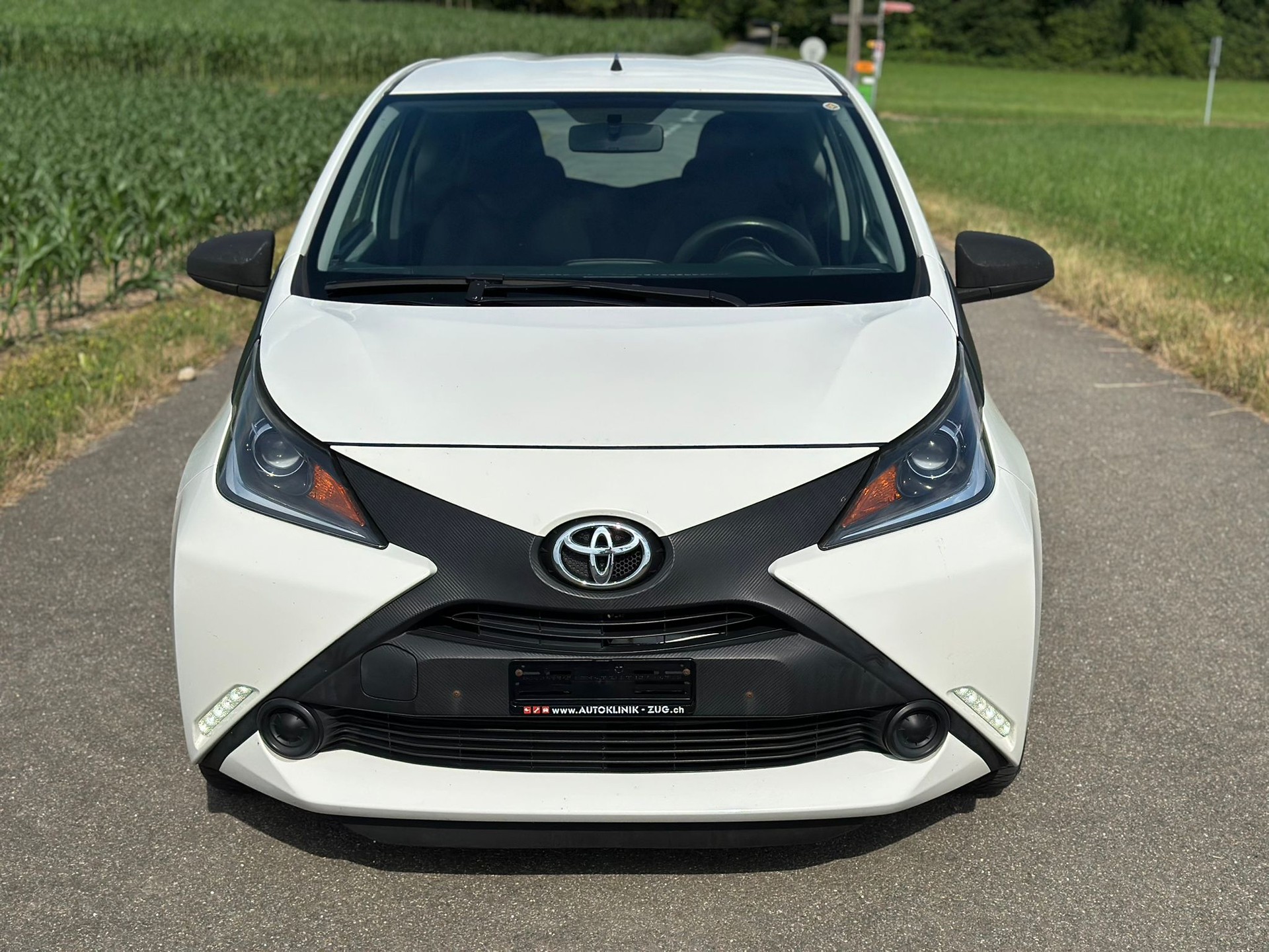 TOYOTA Aygo 1.0 VVT-i x-clusiv MultiMode-showroom-element-1