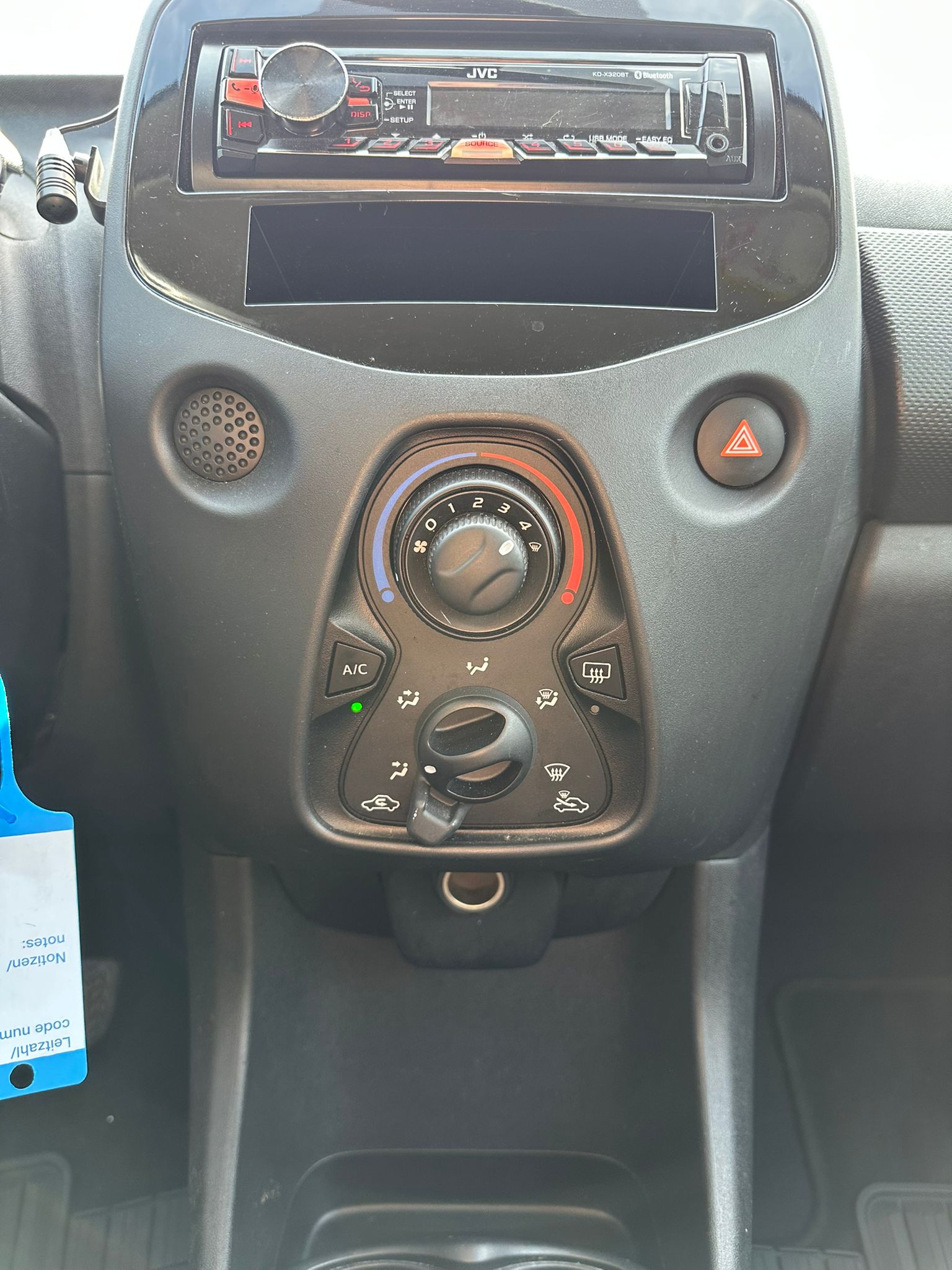 TOYOTA Aygo 1.0 VVT-i x-clusiv MultiMode-image-14