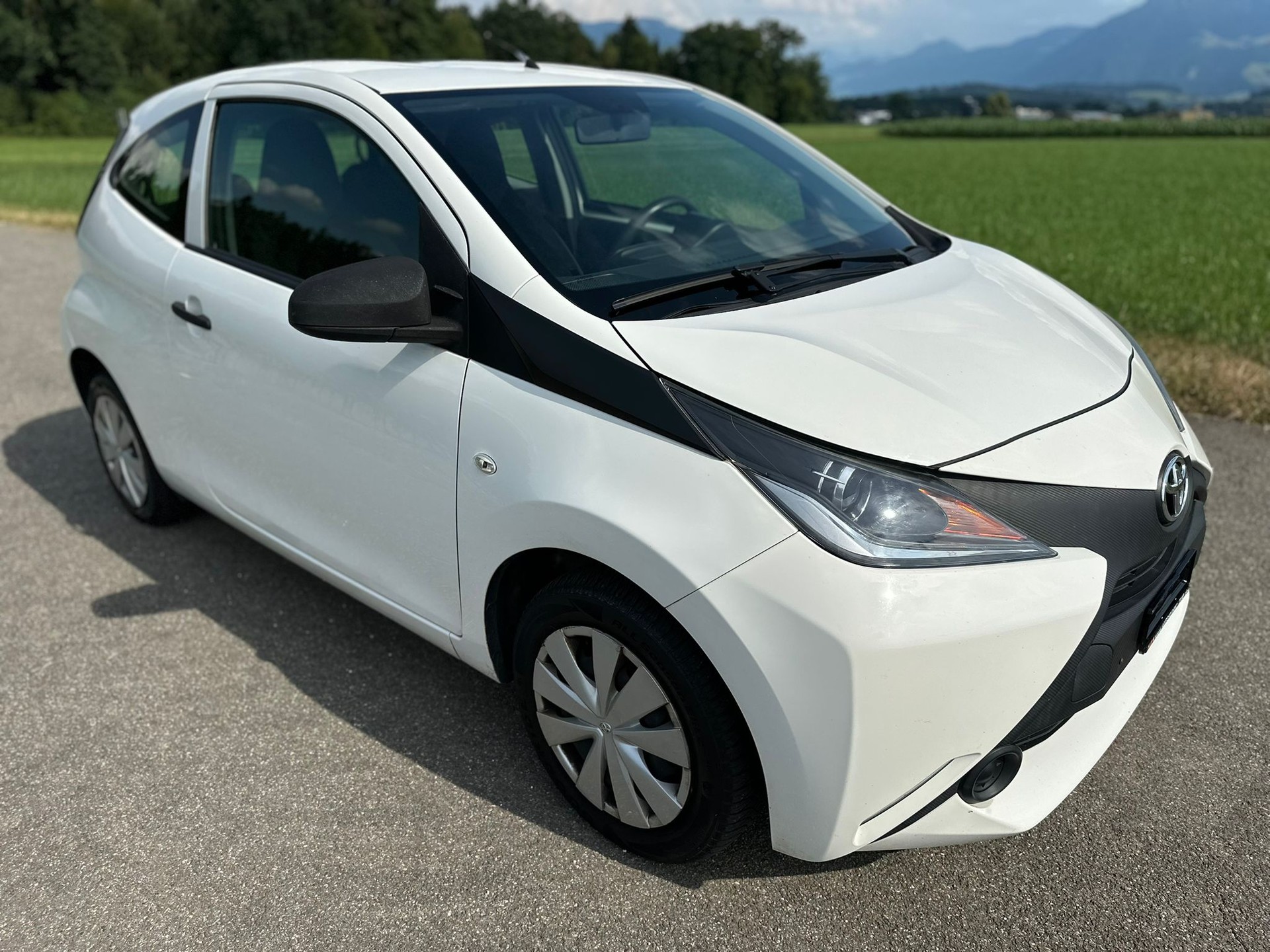 TOYOTA Aygo 1.0 VVT-i x-clusiv MultiMode-showroom-element-2