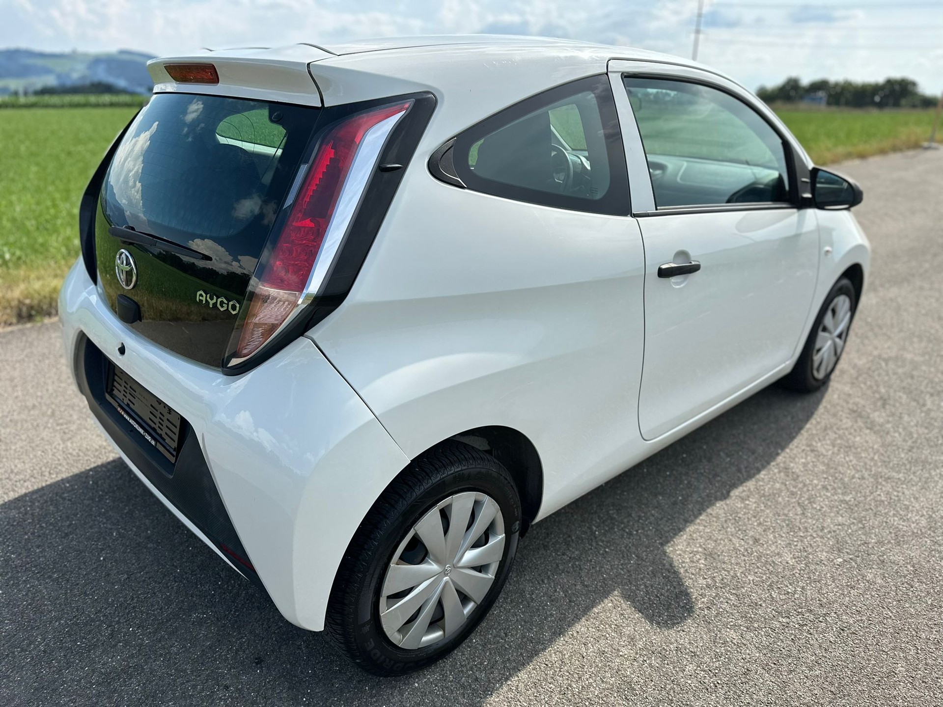 TOYOTA Aygo 1.0 VVT-i x-clusiv MultiMode-image-5