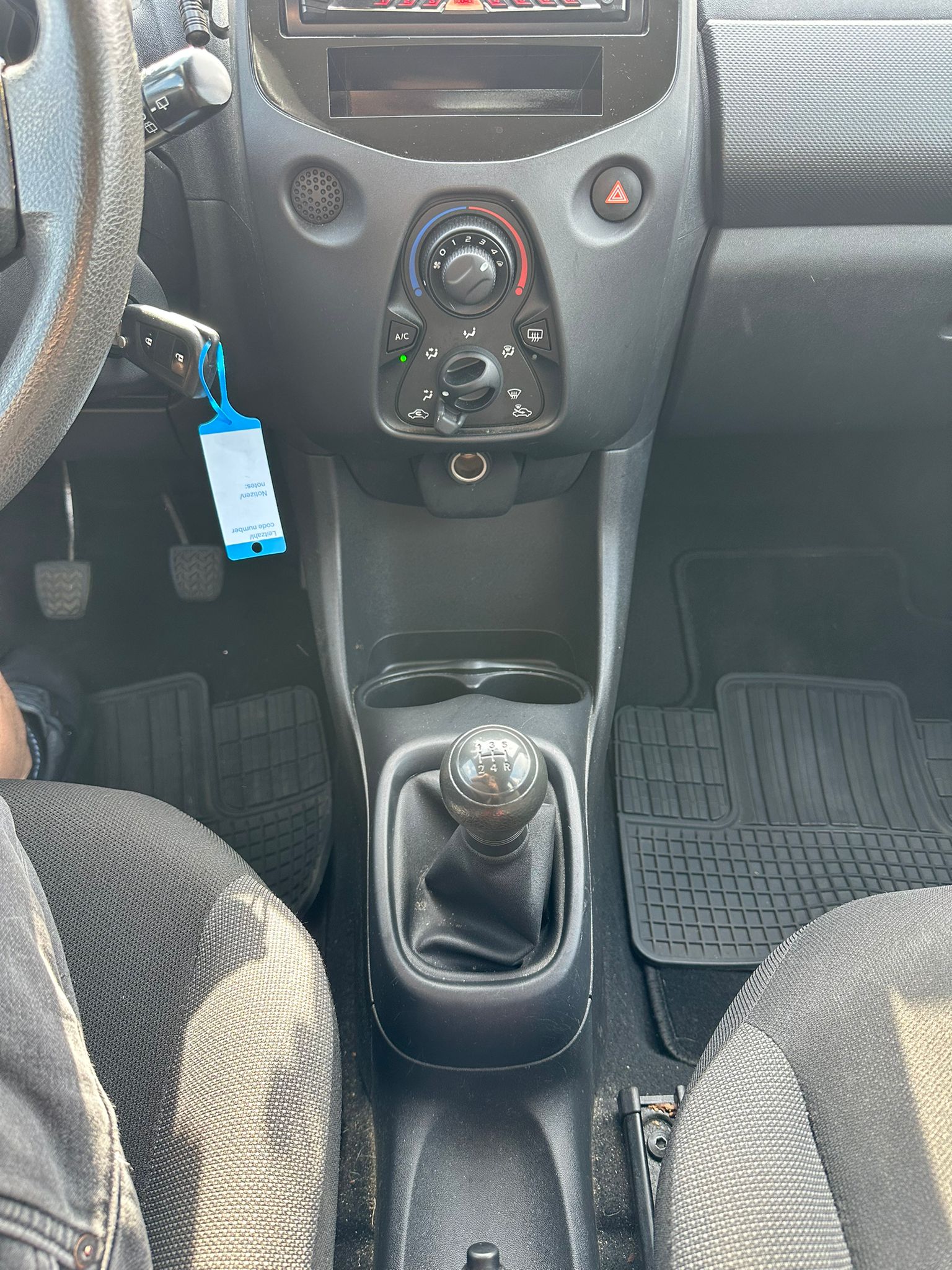 TOYOTA Aygo 1.0 VVT-i x-clusiv MultiMode-image-16