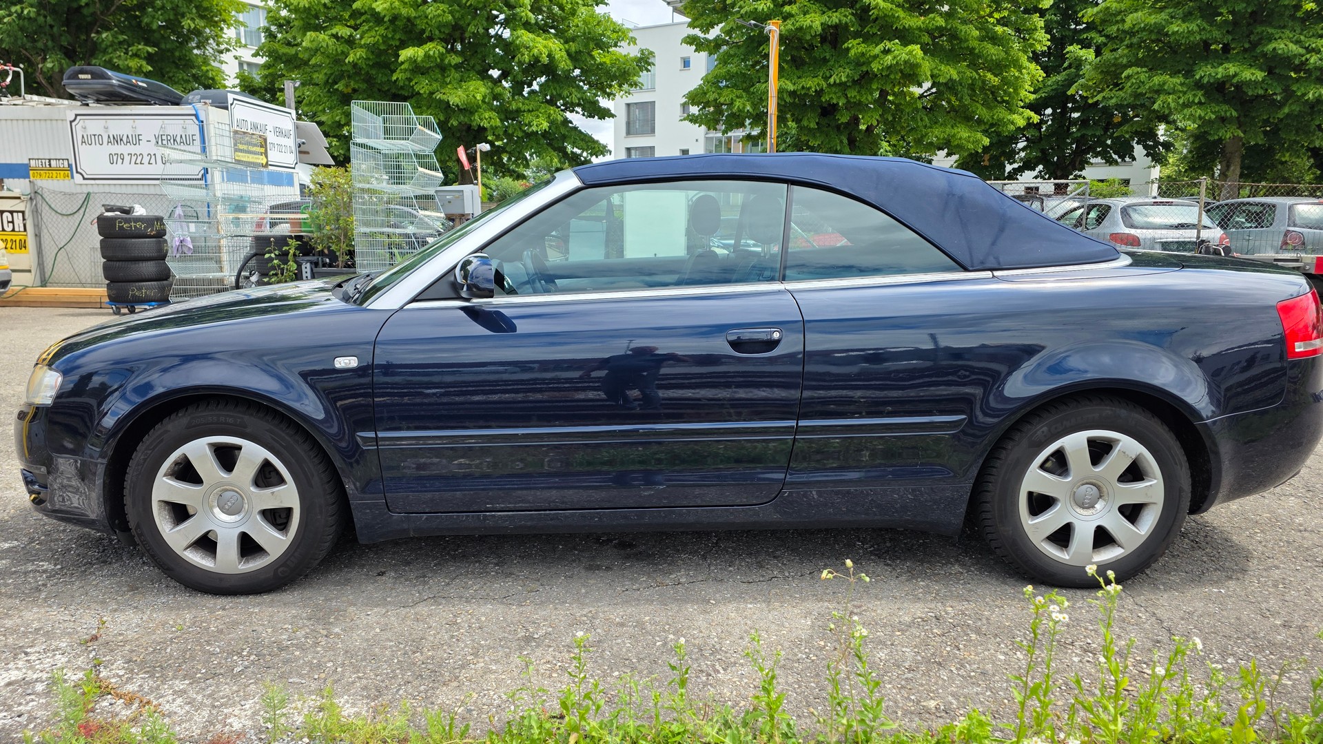 AUDI A4 Cabriolet 2.0T FSI multitronic-image-5