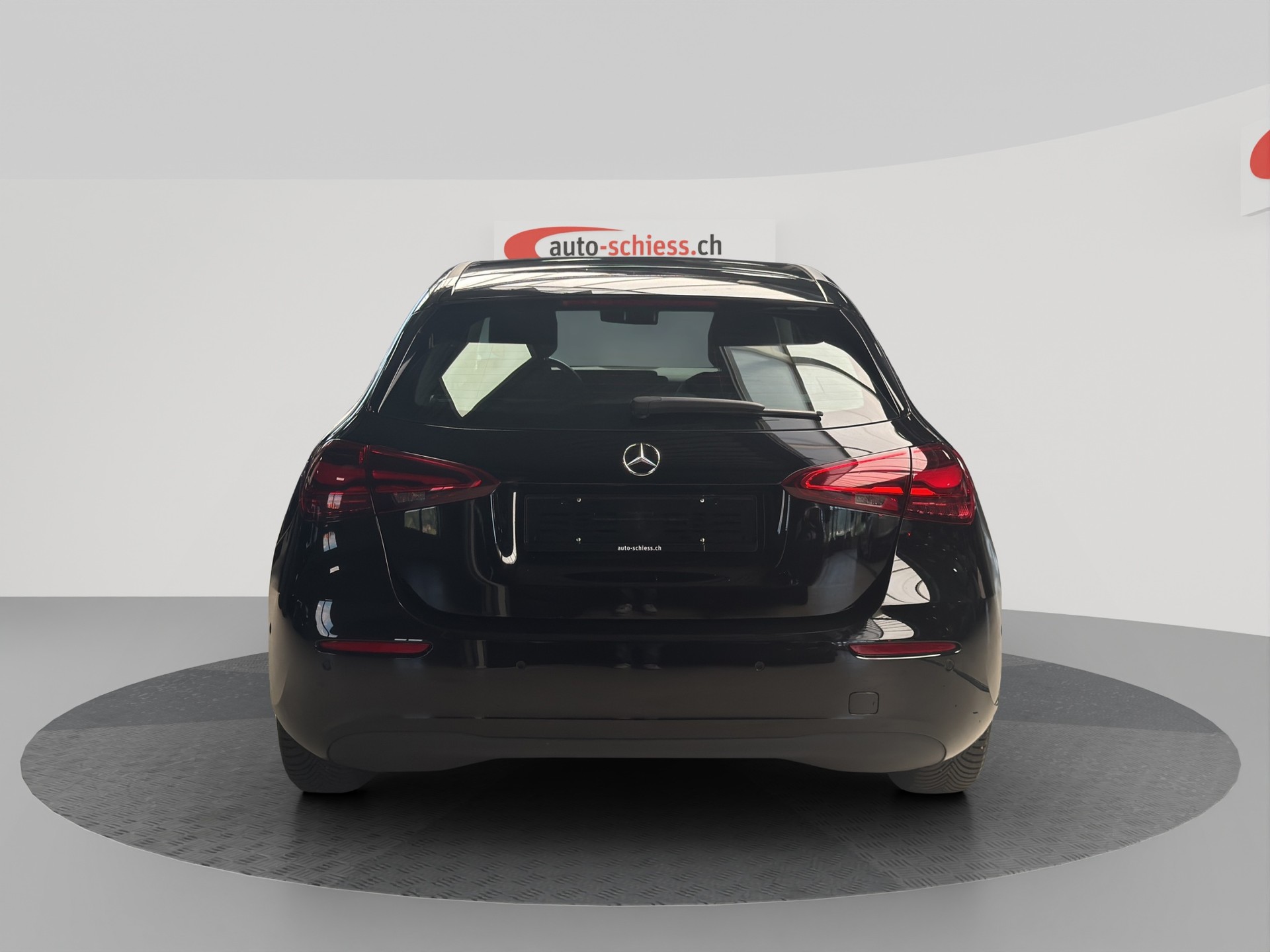MERCEDES-BENZ A 180 7G-DCT-image-3