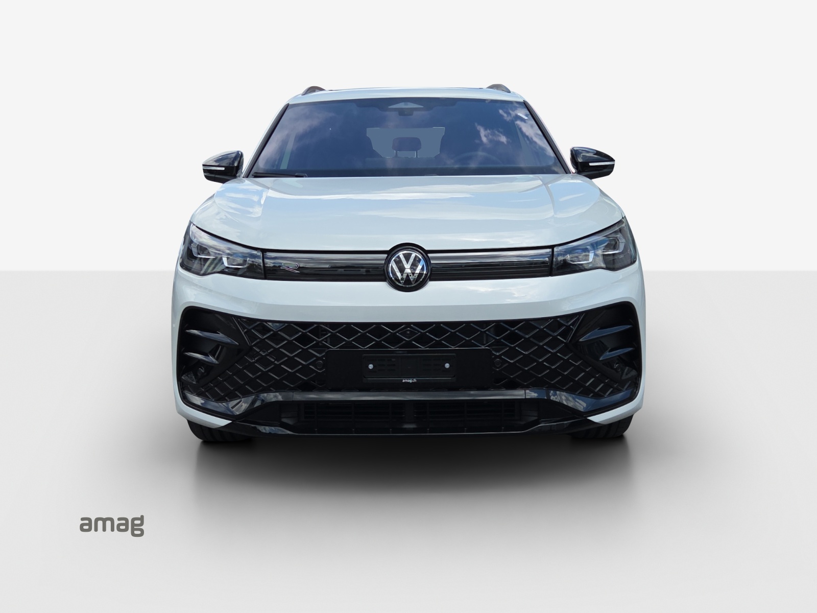VW Tiguan 2.0 TSI DSG R-Line Plus 4Motion-image-6