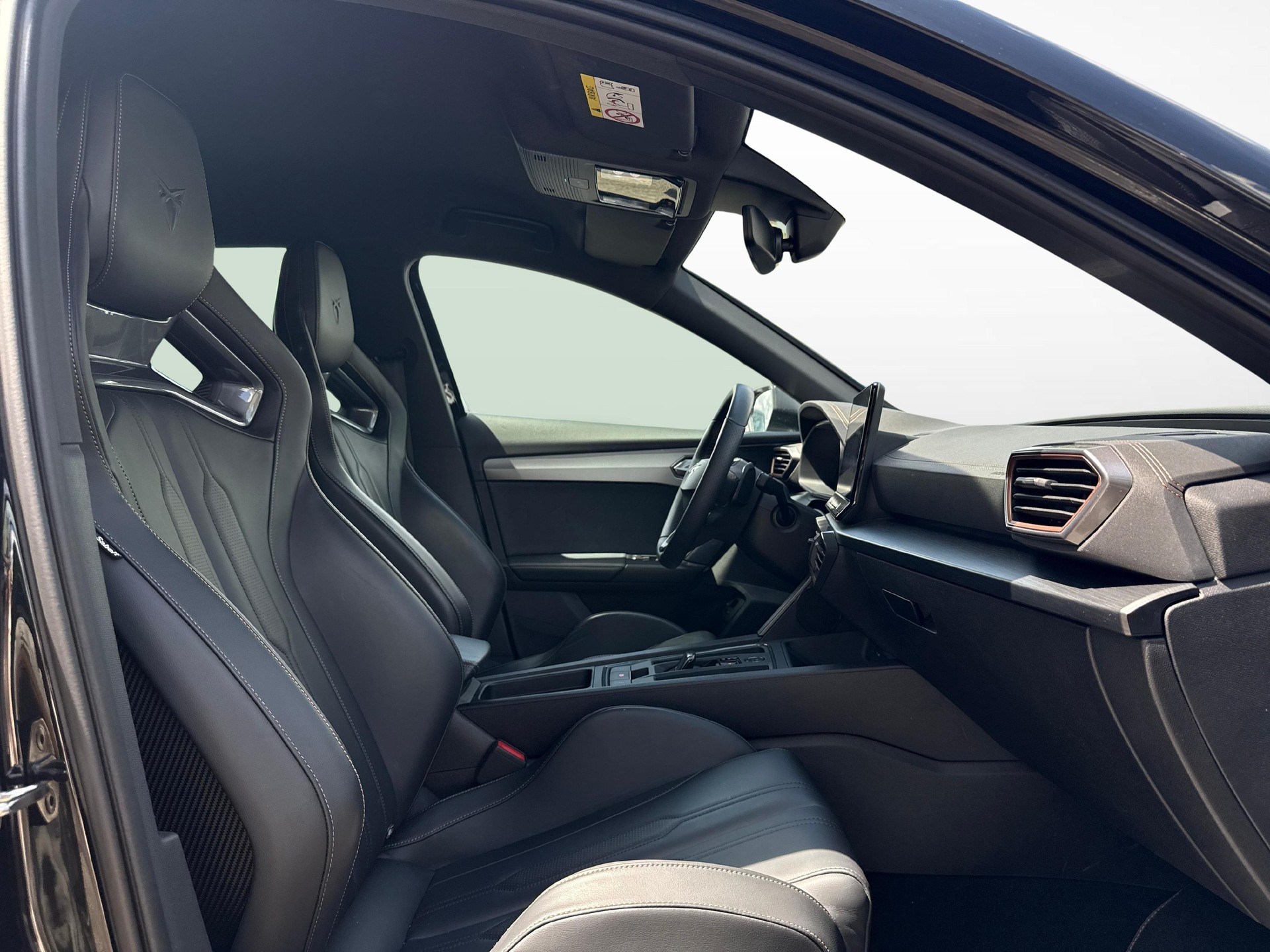 CUPRA Formentor 2.5 TSI VZ5 4Drive DSG-image-10