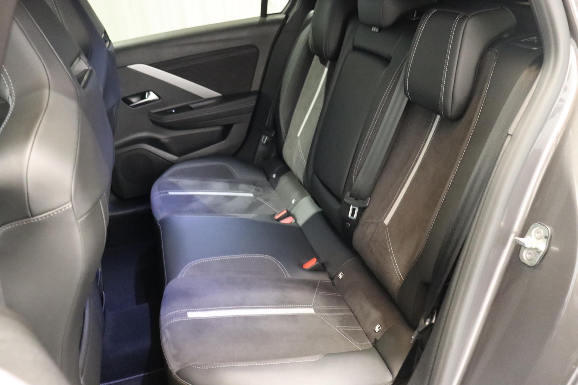 OPEL Astra Sports Tourer 1.6 T PHEV 225 GSe-image-5