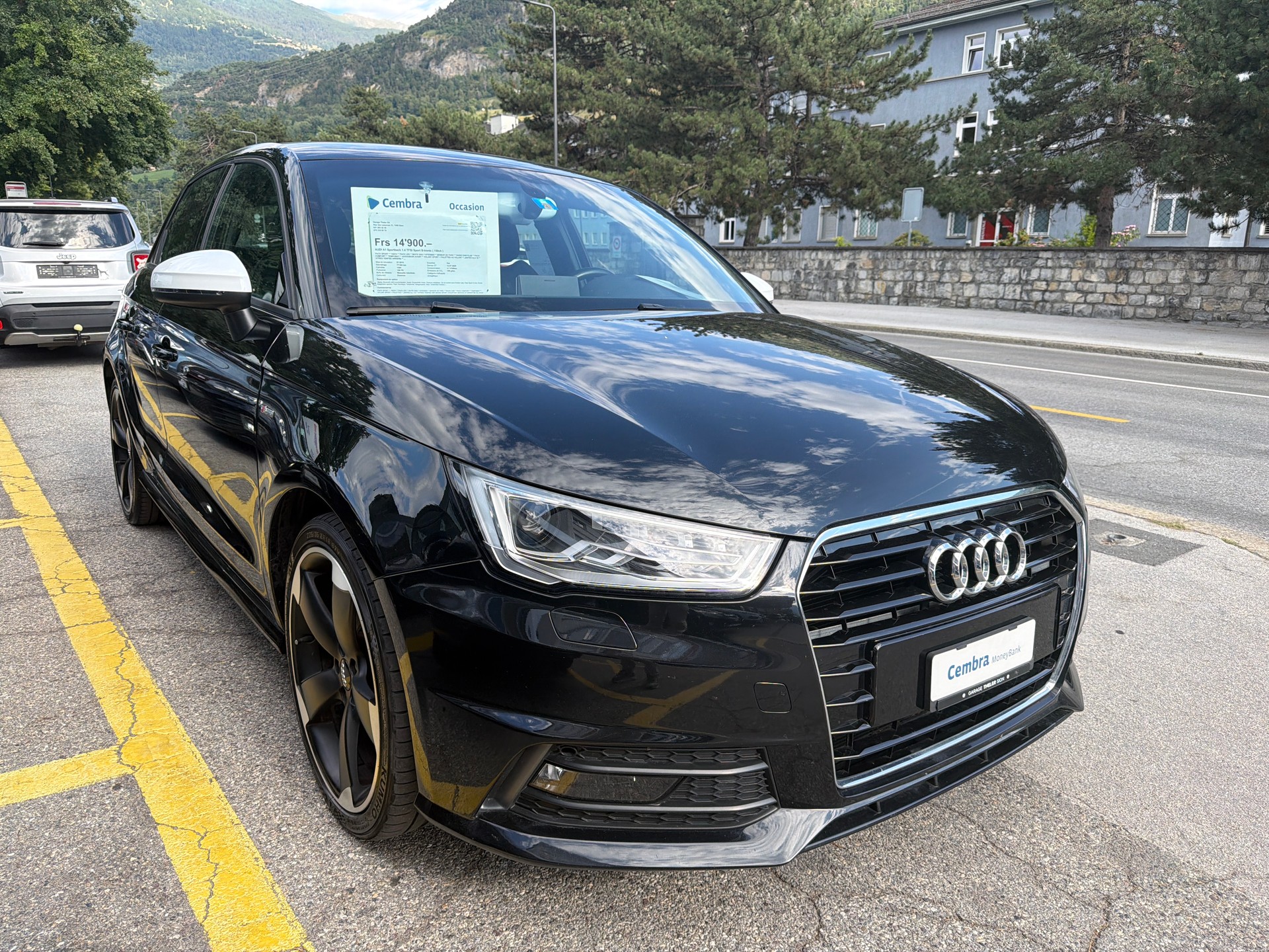 AUDI A1 Sportback 1.4 TFSI Sport S-tronic-showroom-element-2