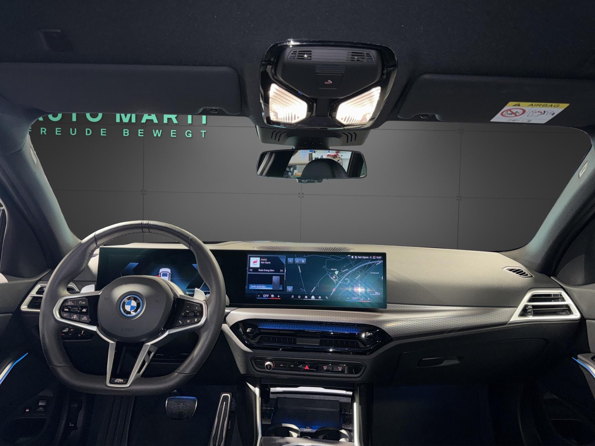 BMW 330e xDrive Touring M Sport-image-20