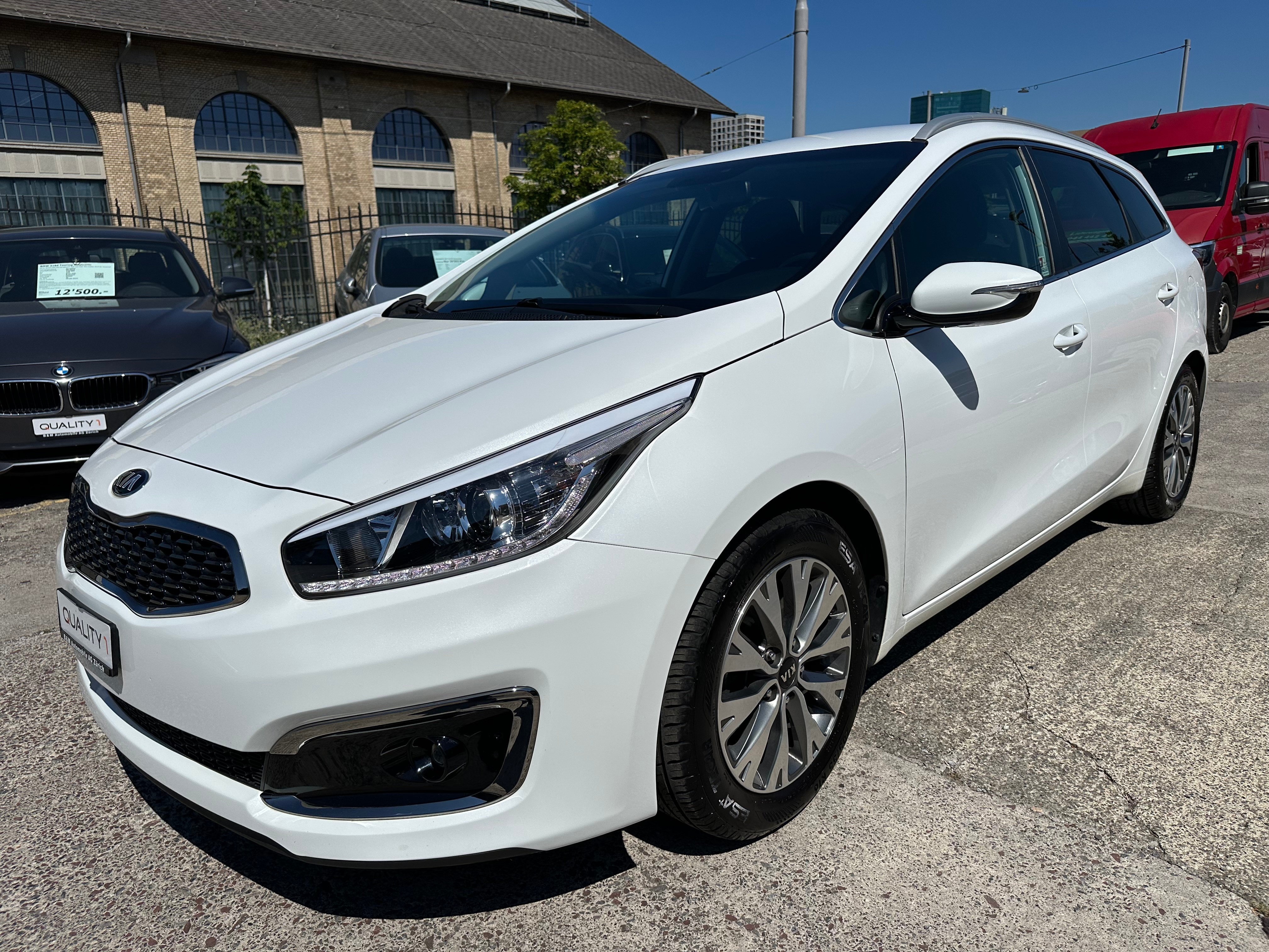 Car photo