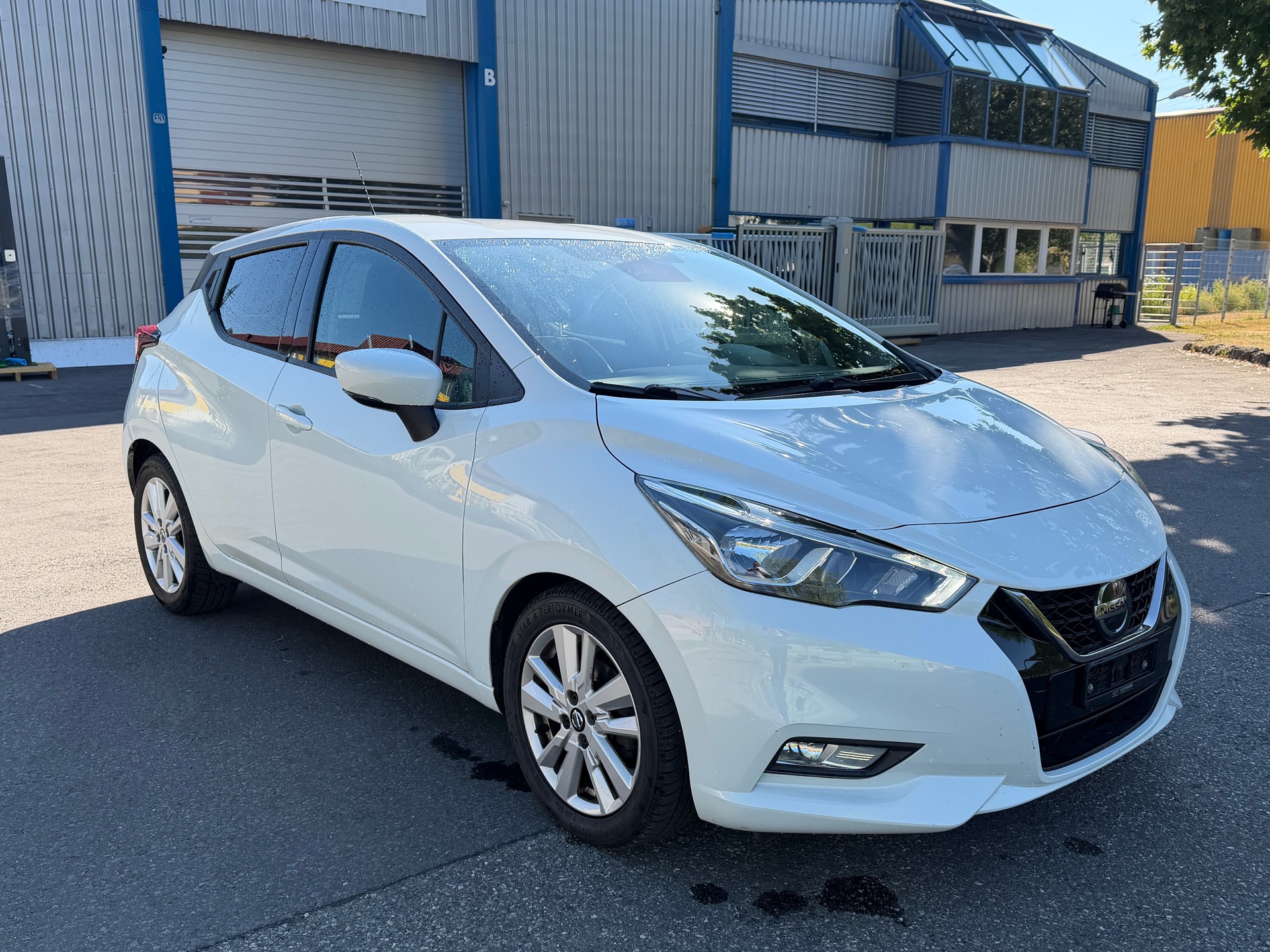 NISSAN Micra IG-T 100 n-connecta Xtronic-image-2