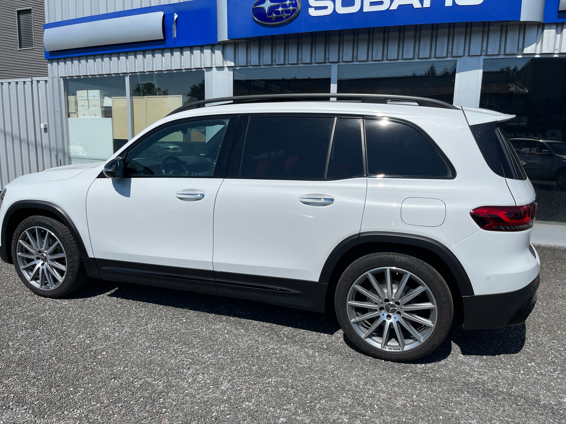MERCEDES-BENZ GLB 250 AMG Line 4 MATIC-image-9